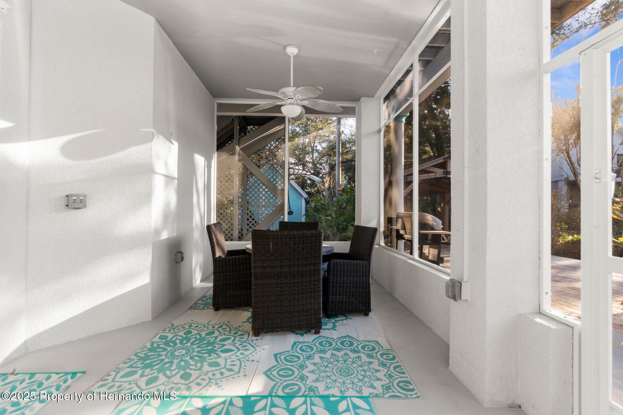 8117 River Point Drive, Weeki Wachee, Florida image 29