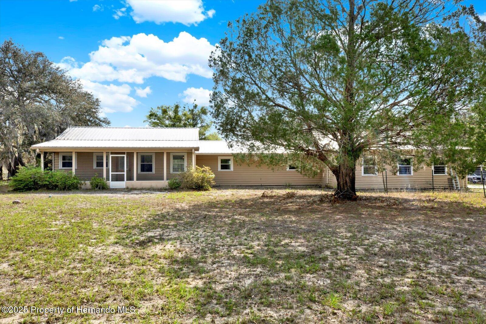 12436 Oregon Road, Weeki Wachee, Florida image 3