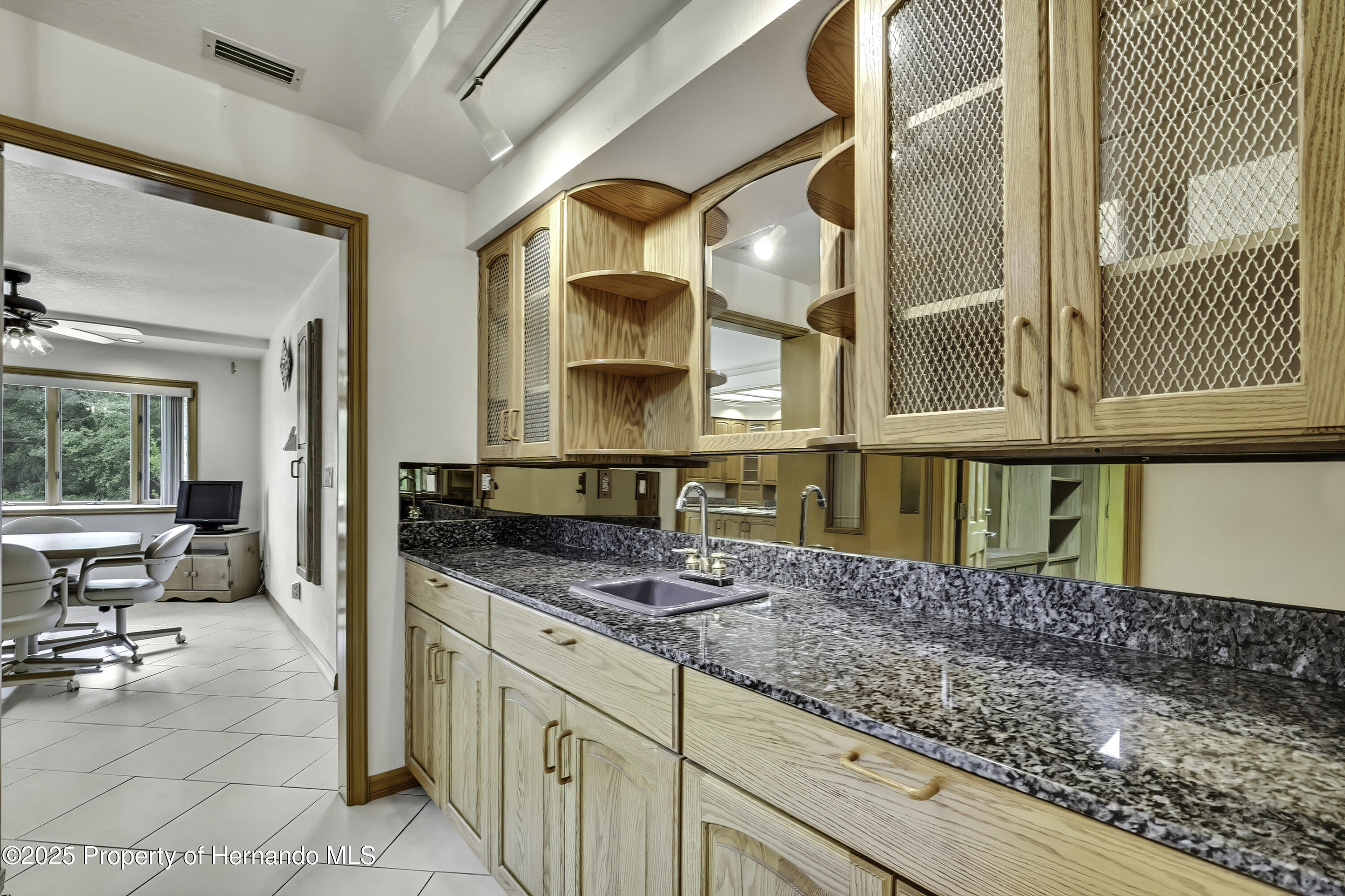 5747 Fieldspring Avenue, New Port Richey, Florida image 38