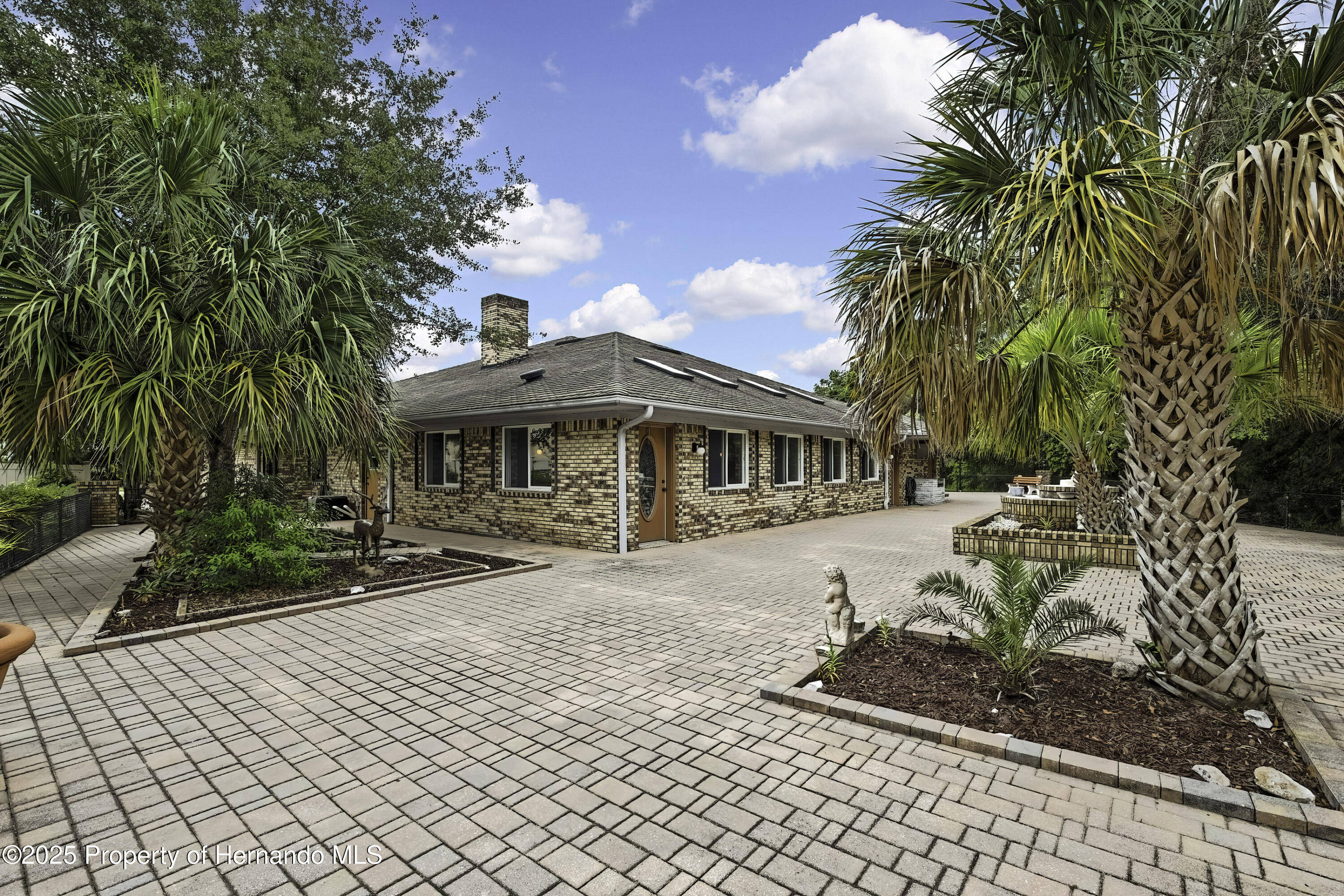 5747 Fieldspring Avenue, New Port Richey, Florida image 11