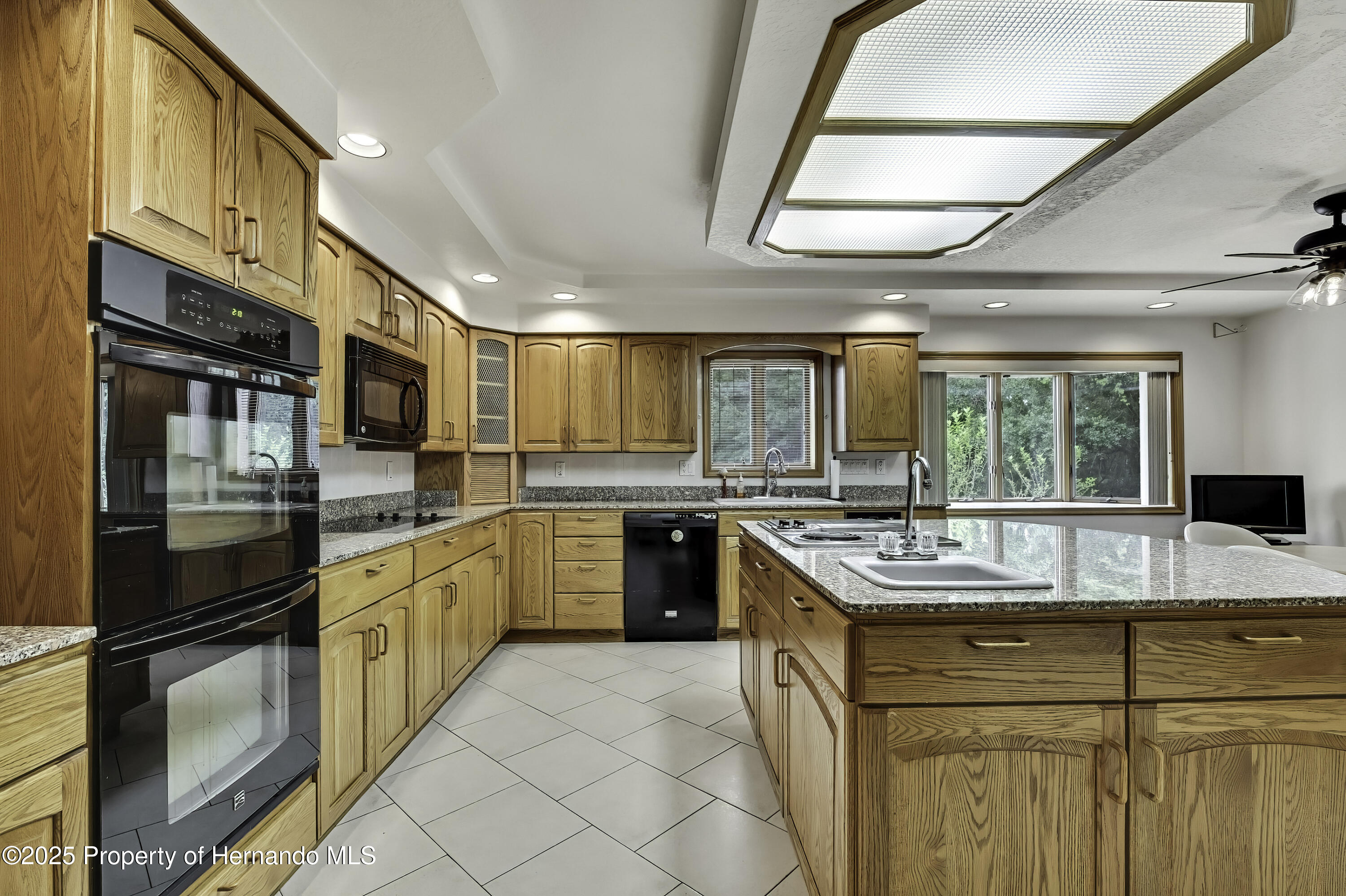 5747 Fieldspring Avenue, New Port Richey, Florida image 30