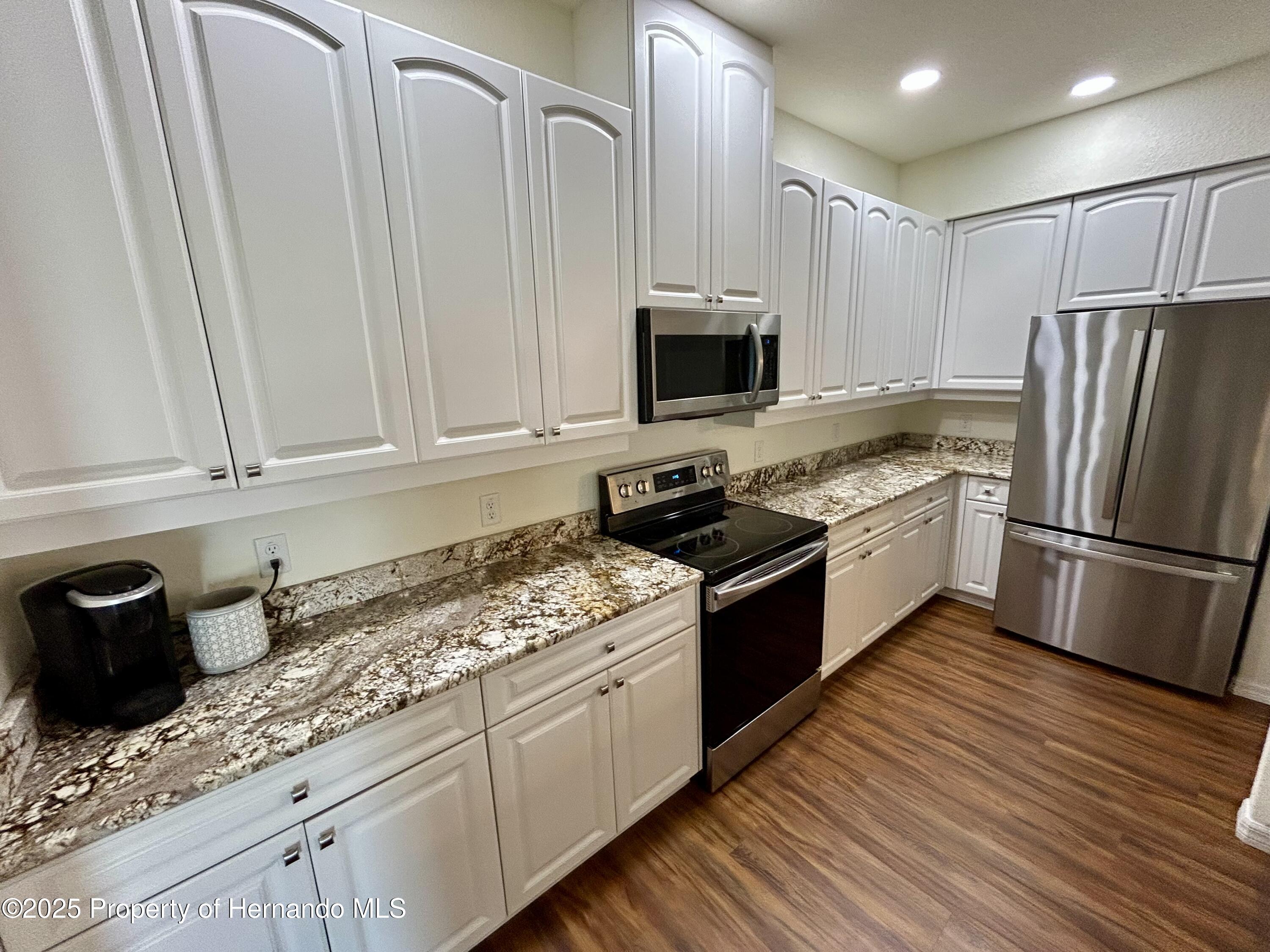 15585 Rene Court, Brooksville, Florida image 4