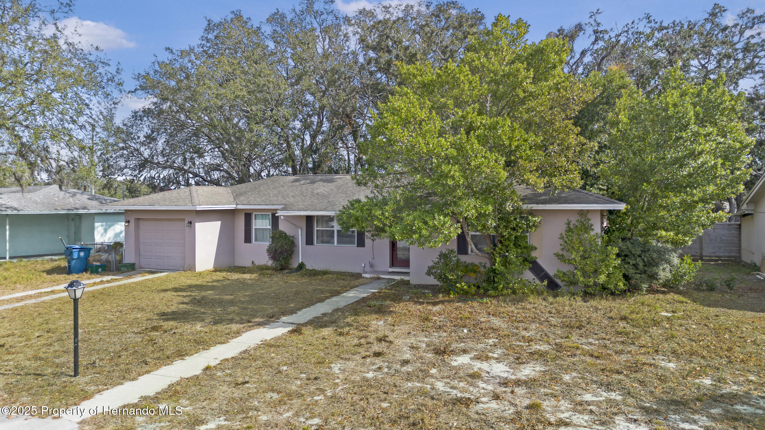 7464 Acorn Circle, Spring Hill, Florida image 3