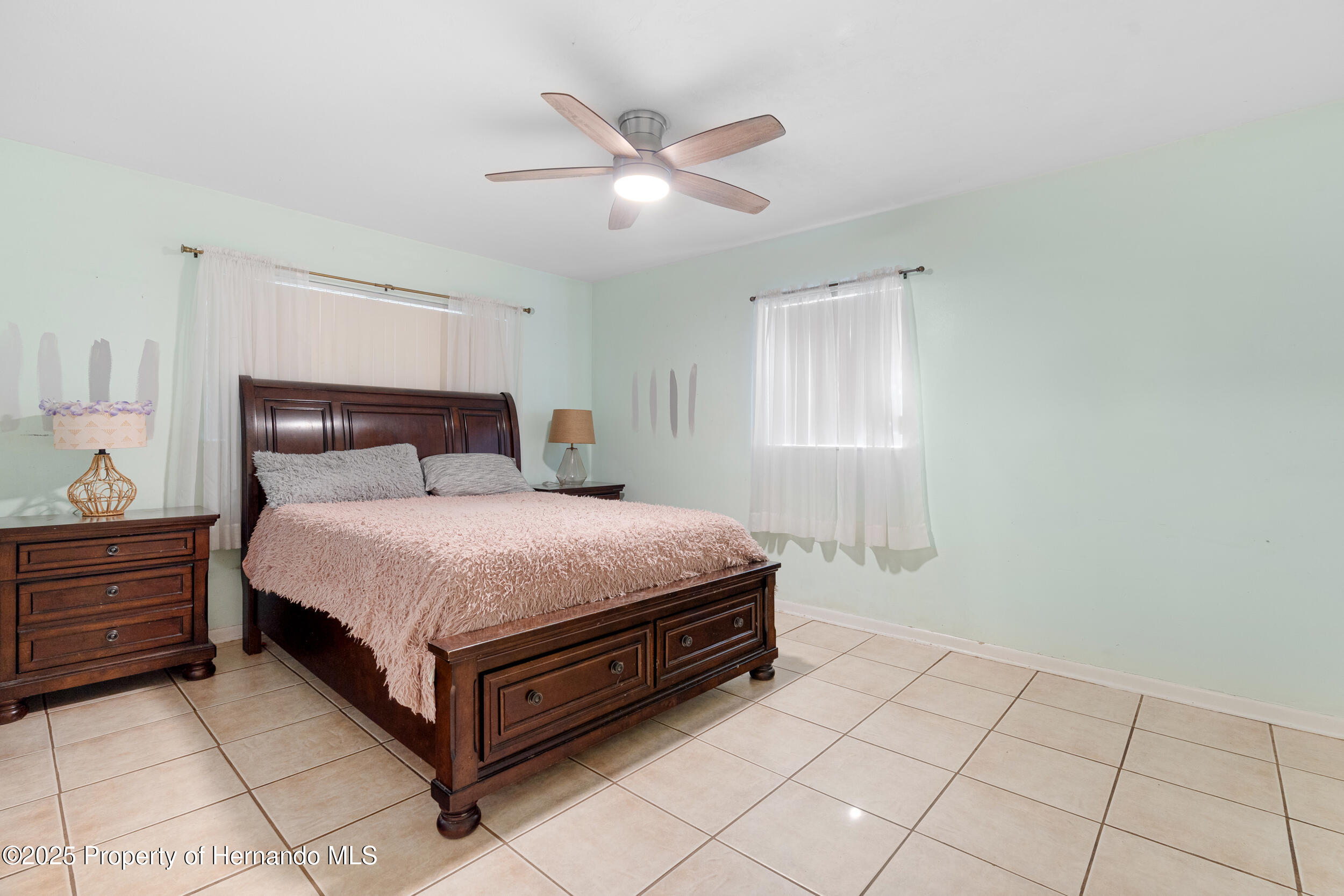 7464 Acorn Circle, Spring Hill, Florida image 20
