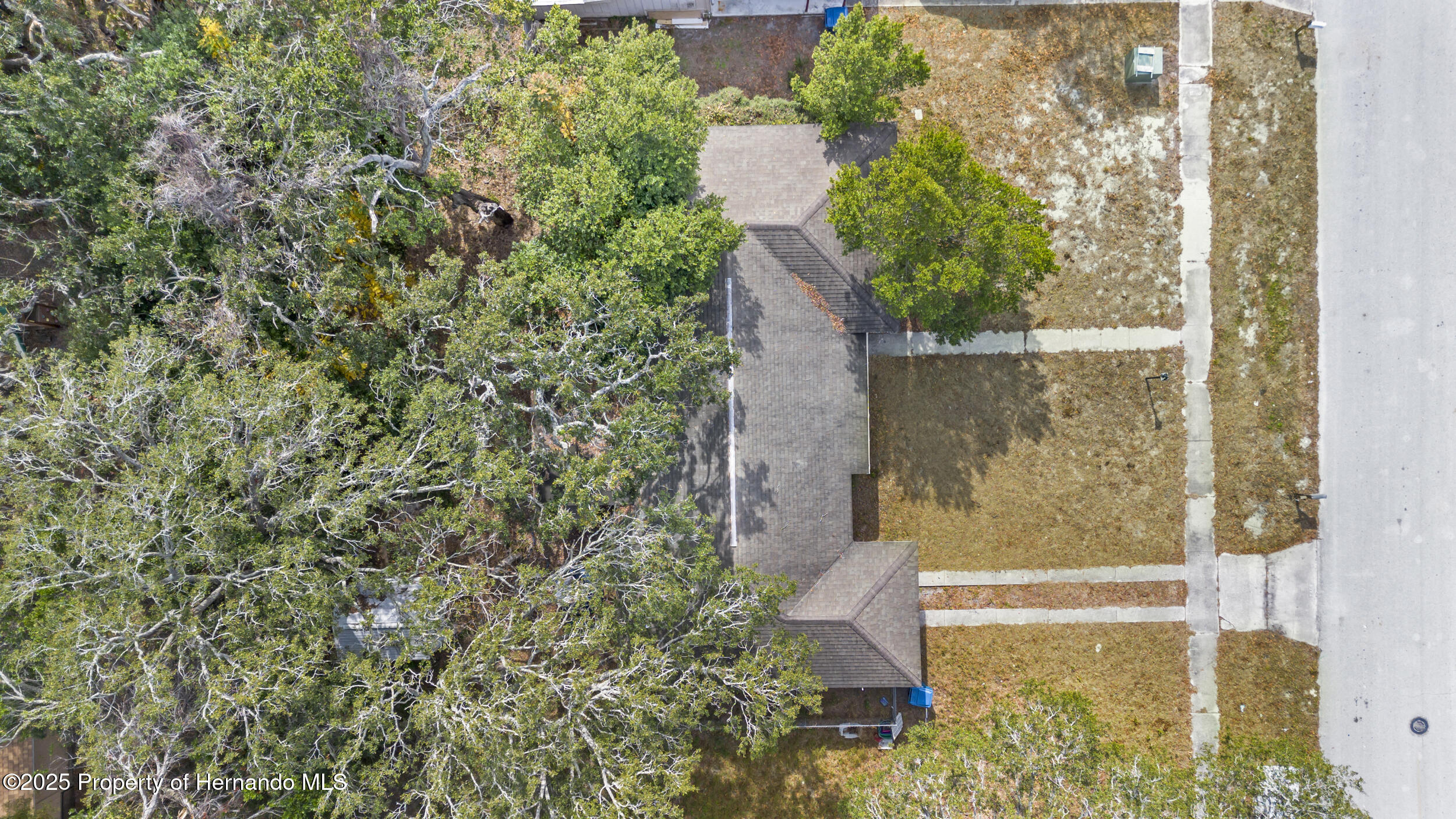 7464 Acorn Circle, Spring Hill, Florida image 25