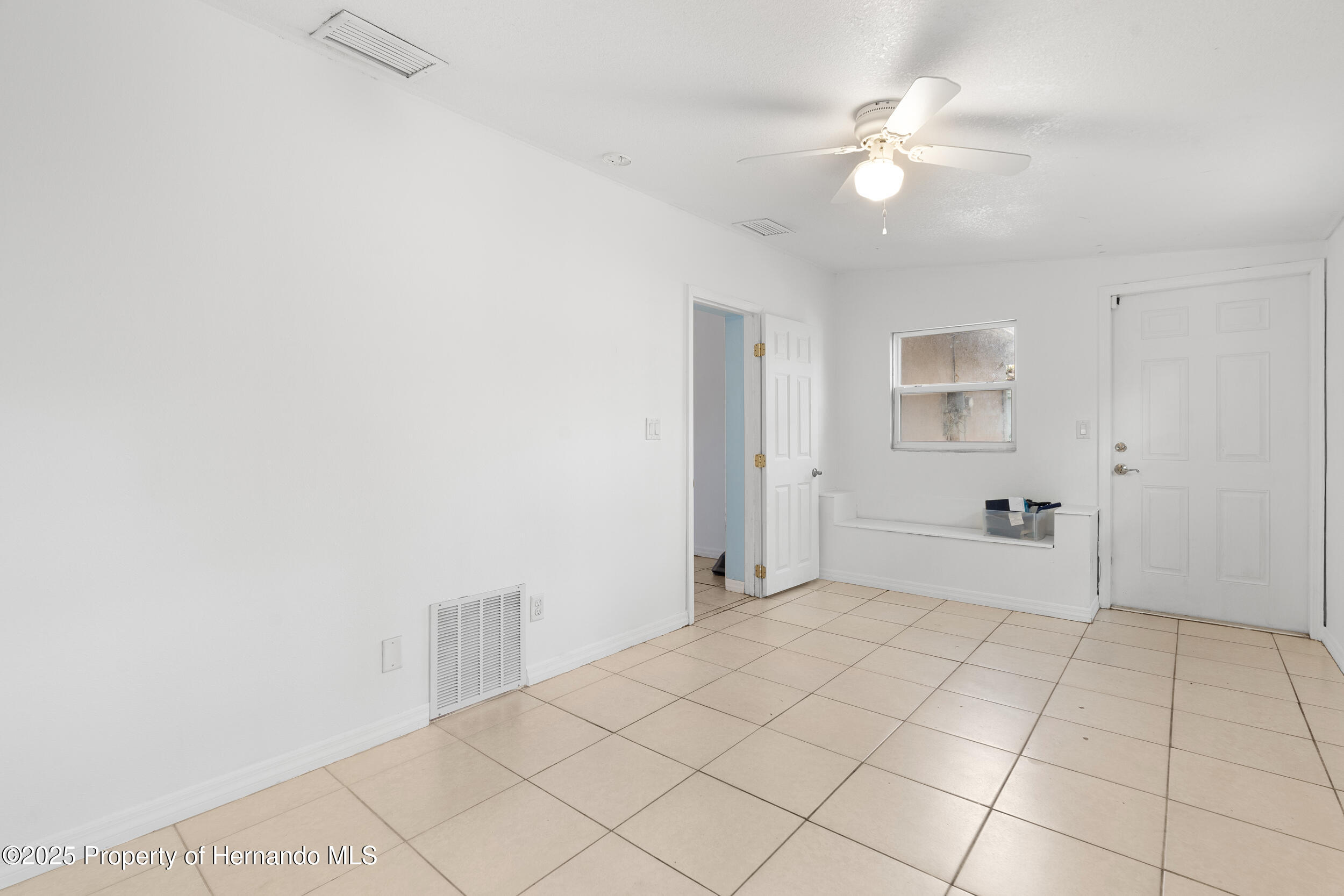 7464 Acorn Circle, Spring Hill, Florida image 14