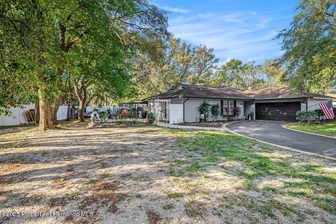 2254 Coachman Road, Spring Hill, Florida image 31
