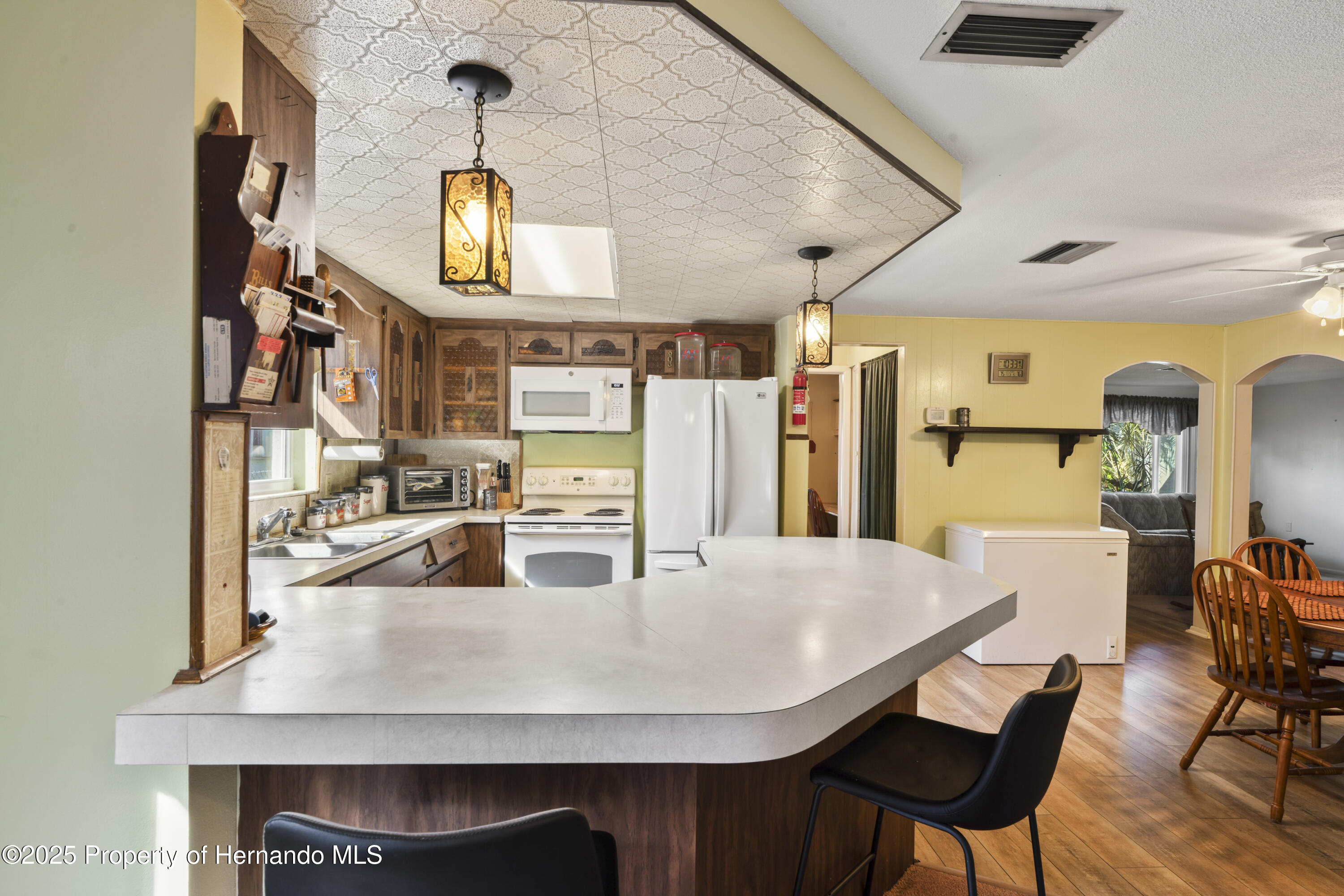 1214 Stover Court, Holiday, Florida image 23