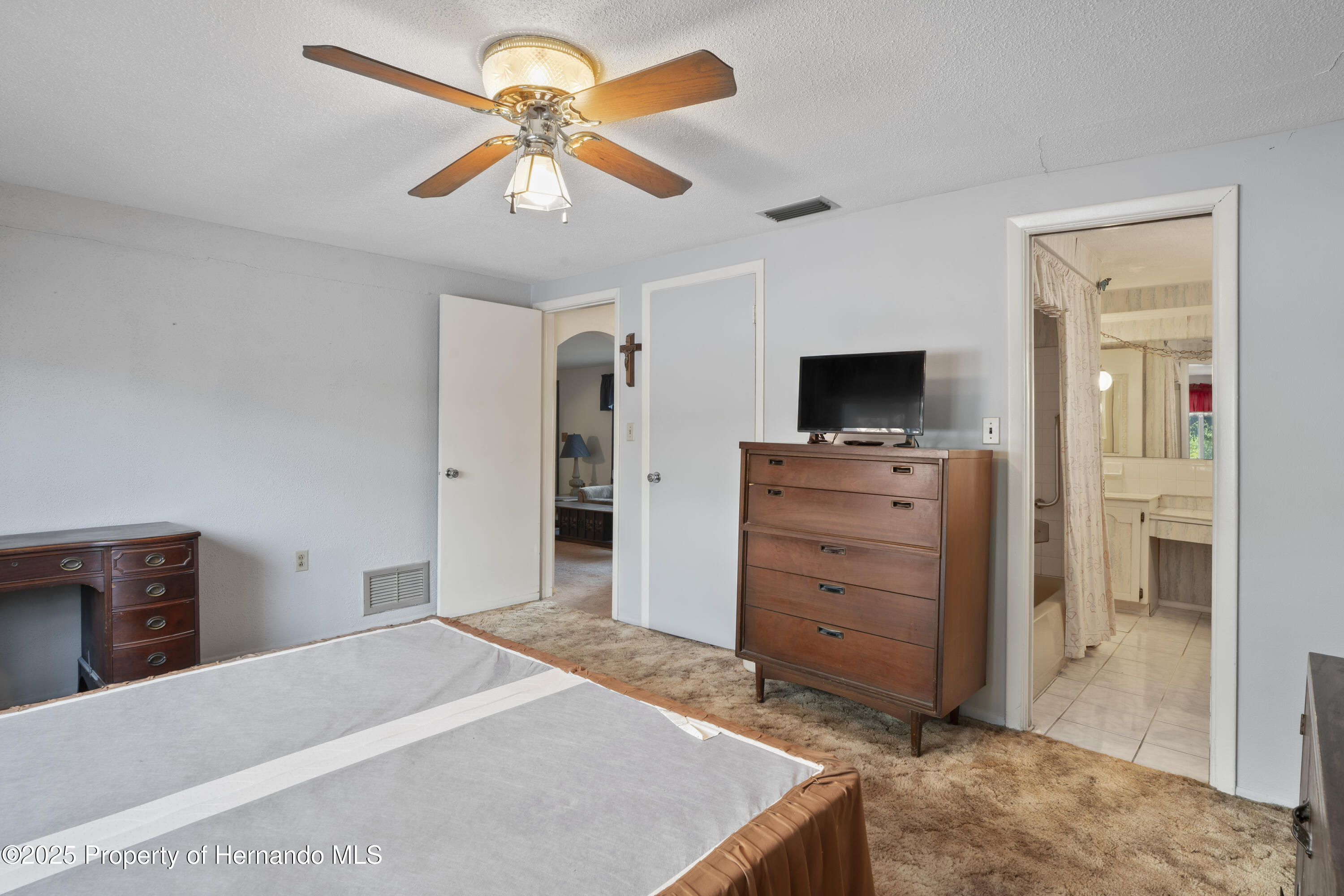 1214 Stover Court, Holiday, Florida image 38