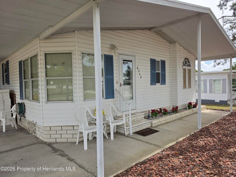 Mobile Home For Sale - 8348 Weatherford Avenue<br/> Hernando County, Brooksville, FL 34613