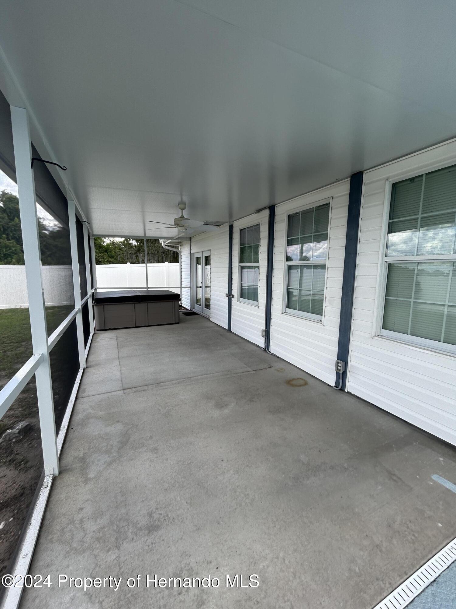 240 Dartmouth Avenue, Spring Hill, Florida image 4