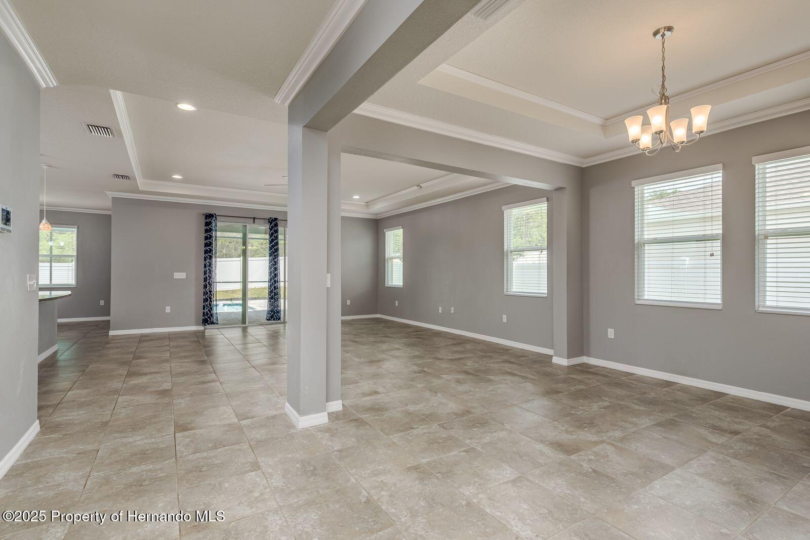 13637 Blythewood Drive, Spring Hill, Florida image 4