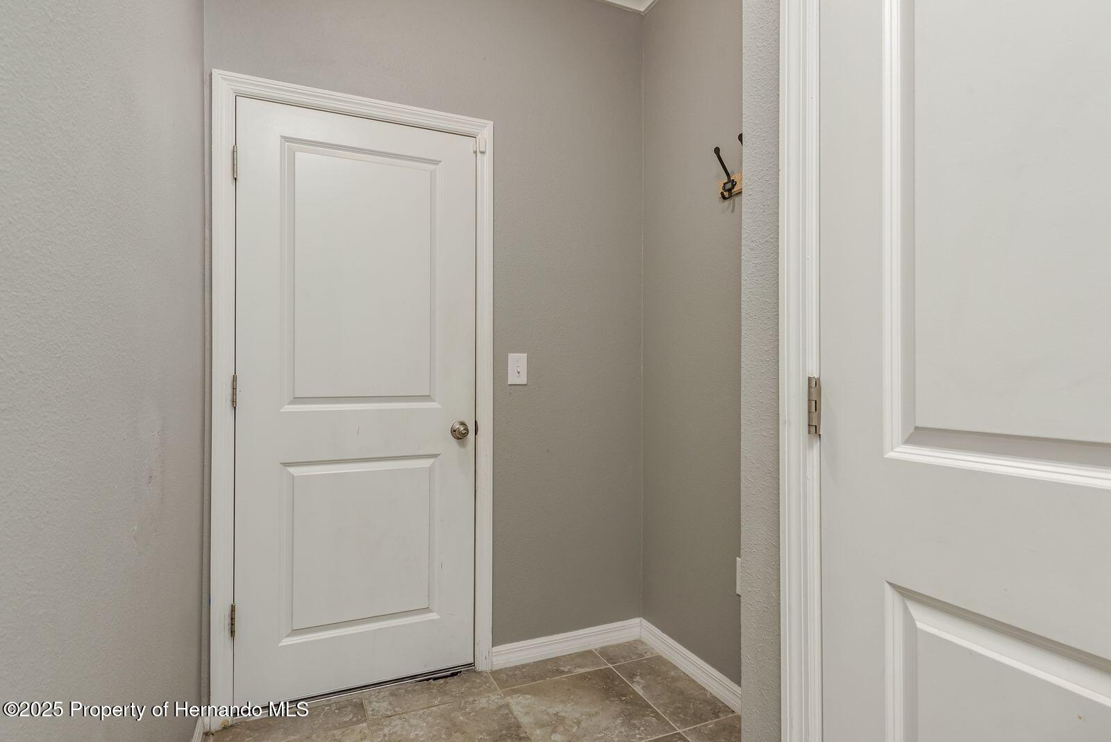 13637 Blythewood Drive, Spring Hill, Florida image 25