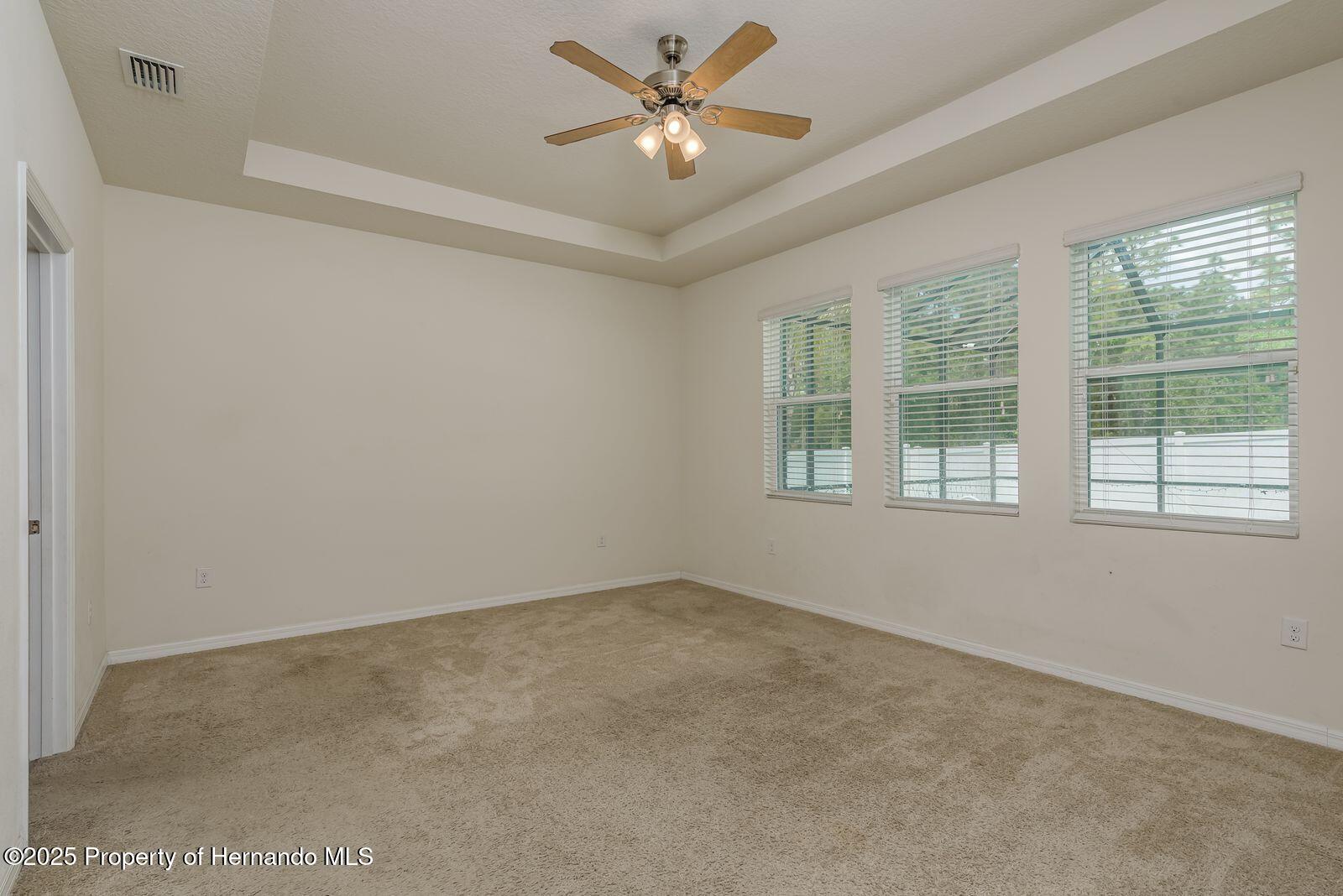 13637 Blythewood Drive, Spring Hill, Florida image 15