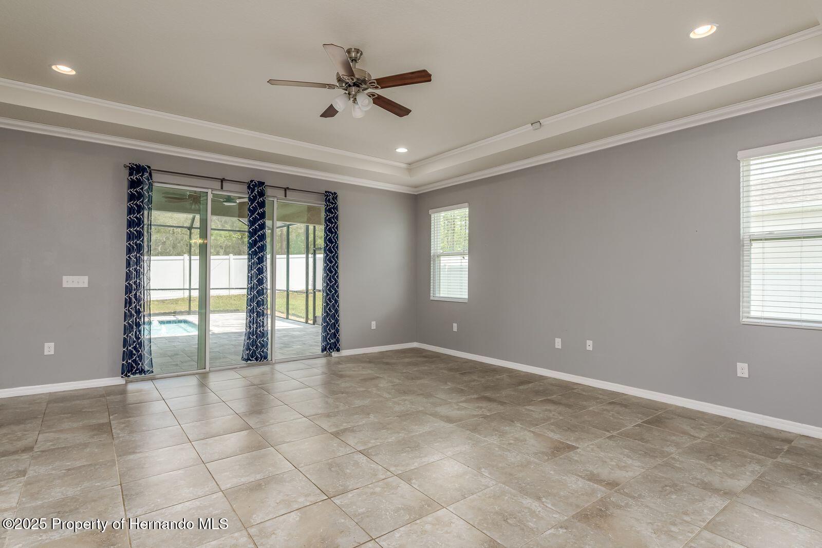 13637 Blythewood Drive, Spring Hill, Florida image 7