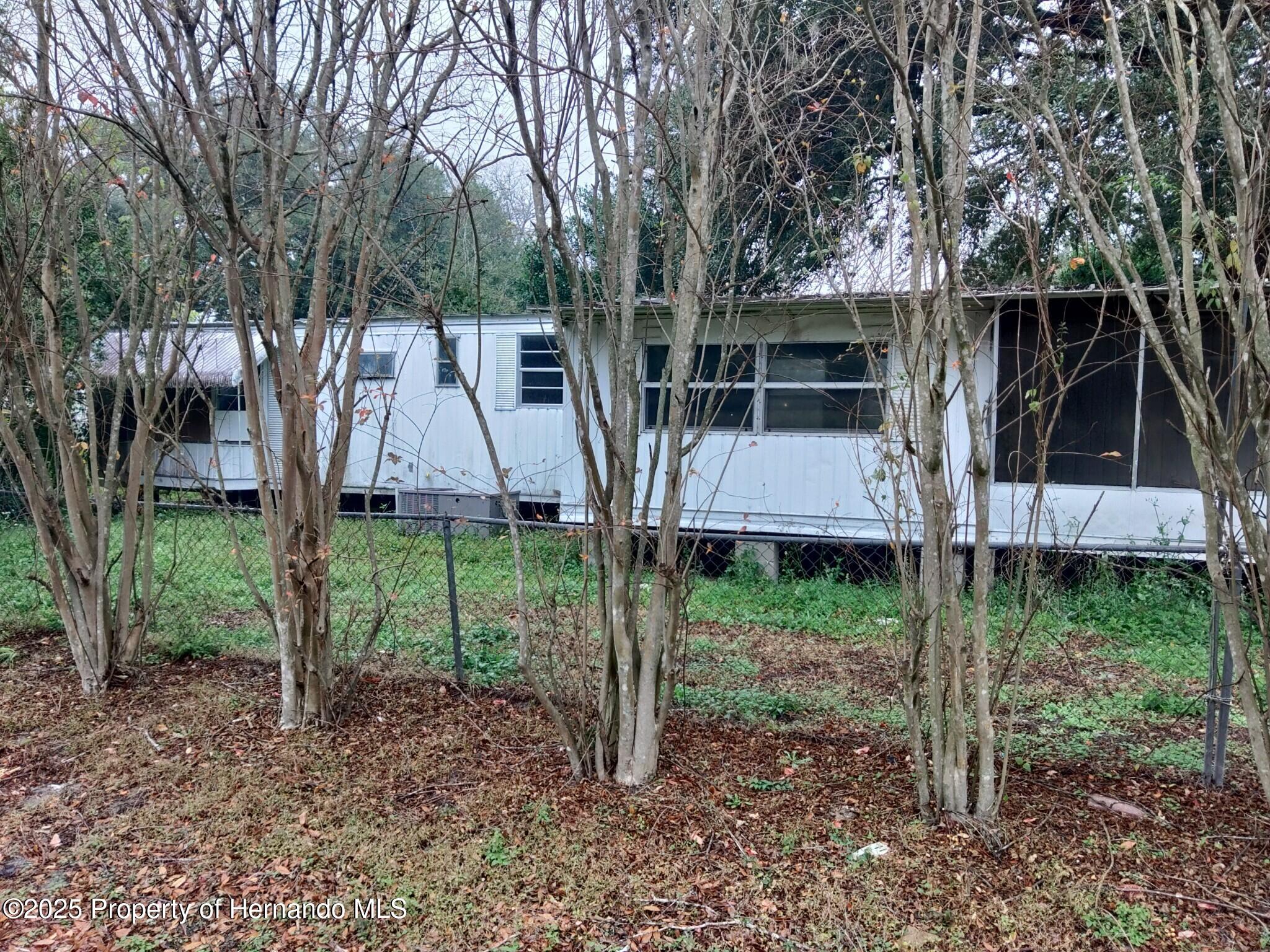 21351 Canal Drive, Brooksville, Florida image 2