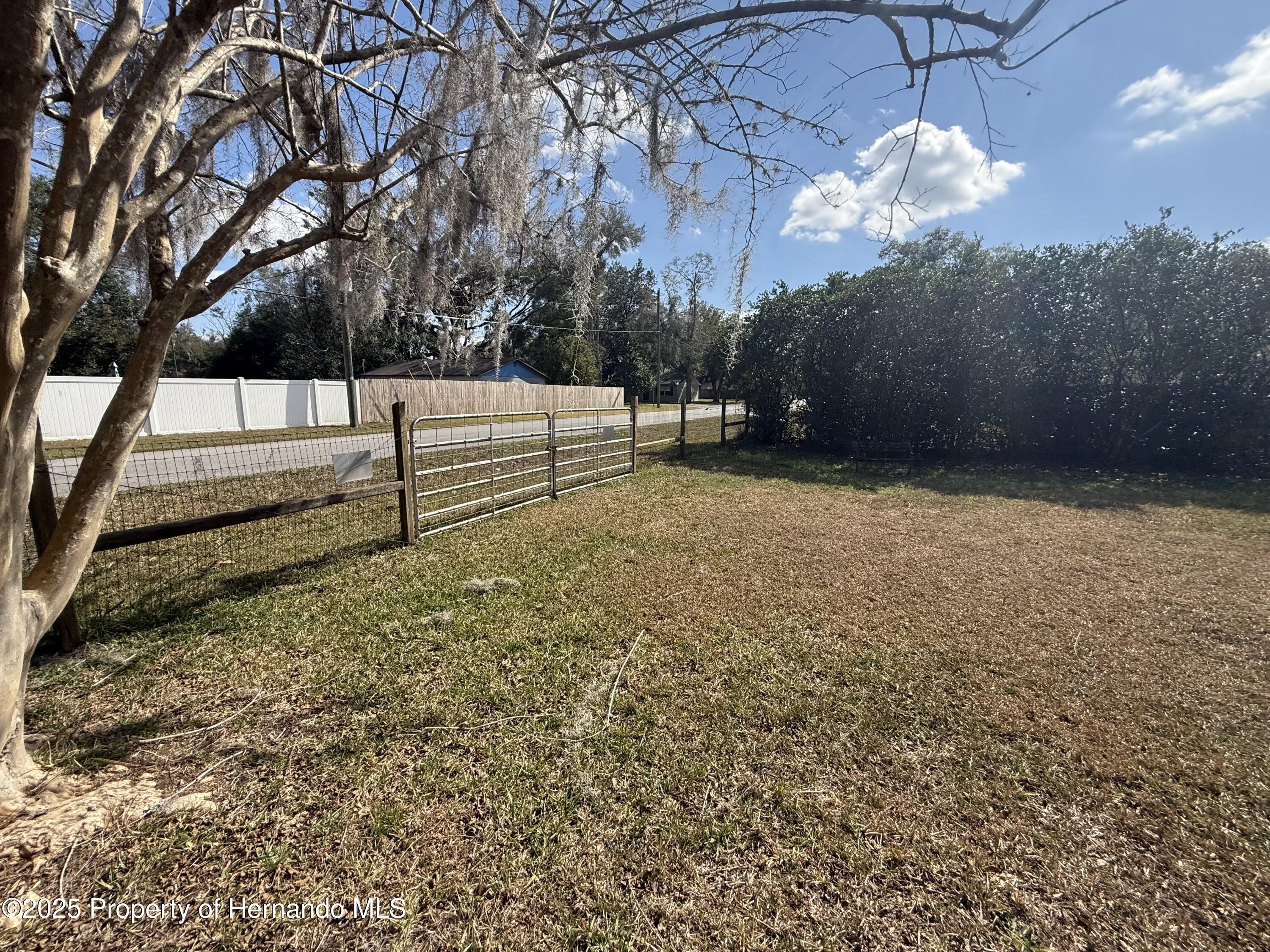 6361 Boxwood Street, Brooksville, Florida image 28
