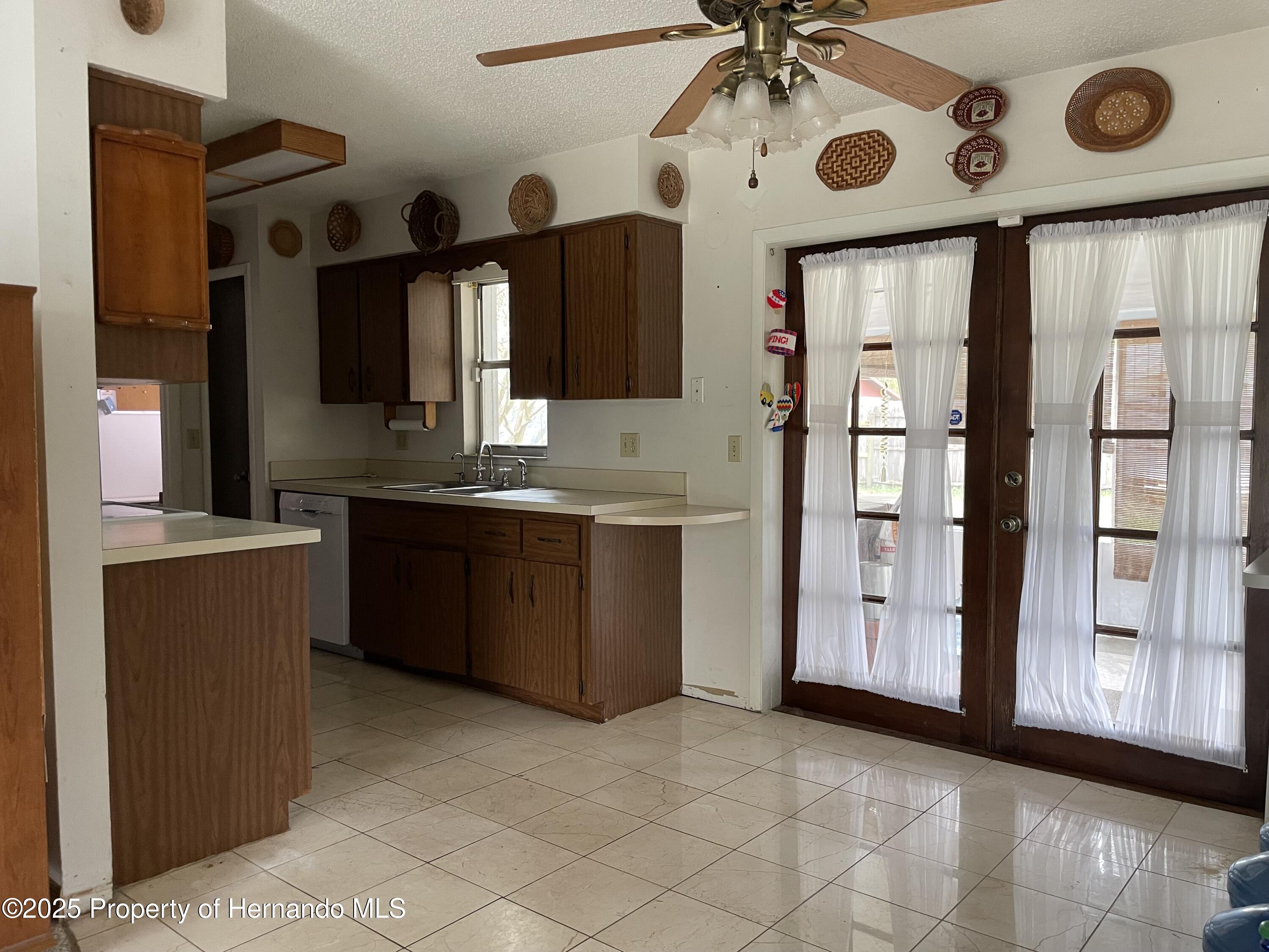 6361 Boxwood Street, Brooksville, Florida image 5