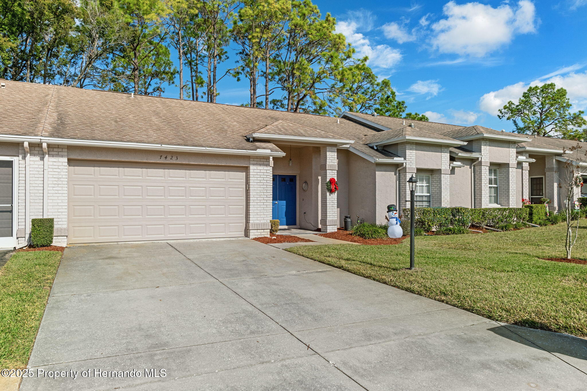 7423 Woodhollow Road, Spring Hill, Florida image 3
