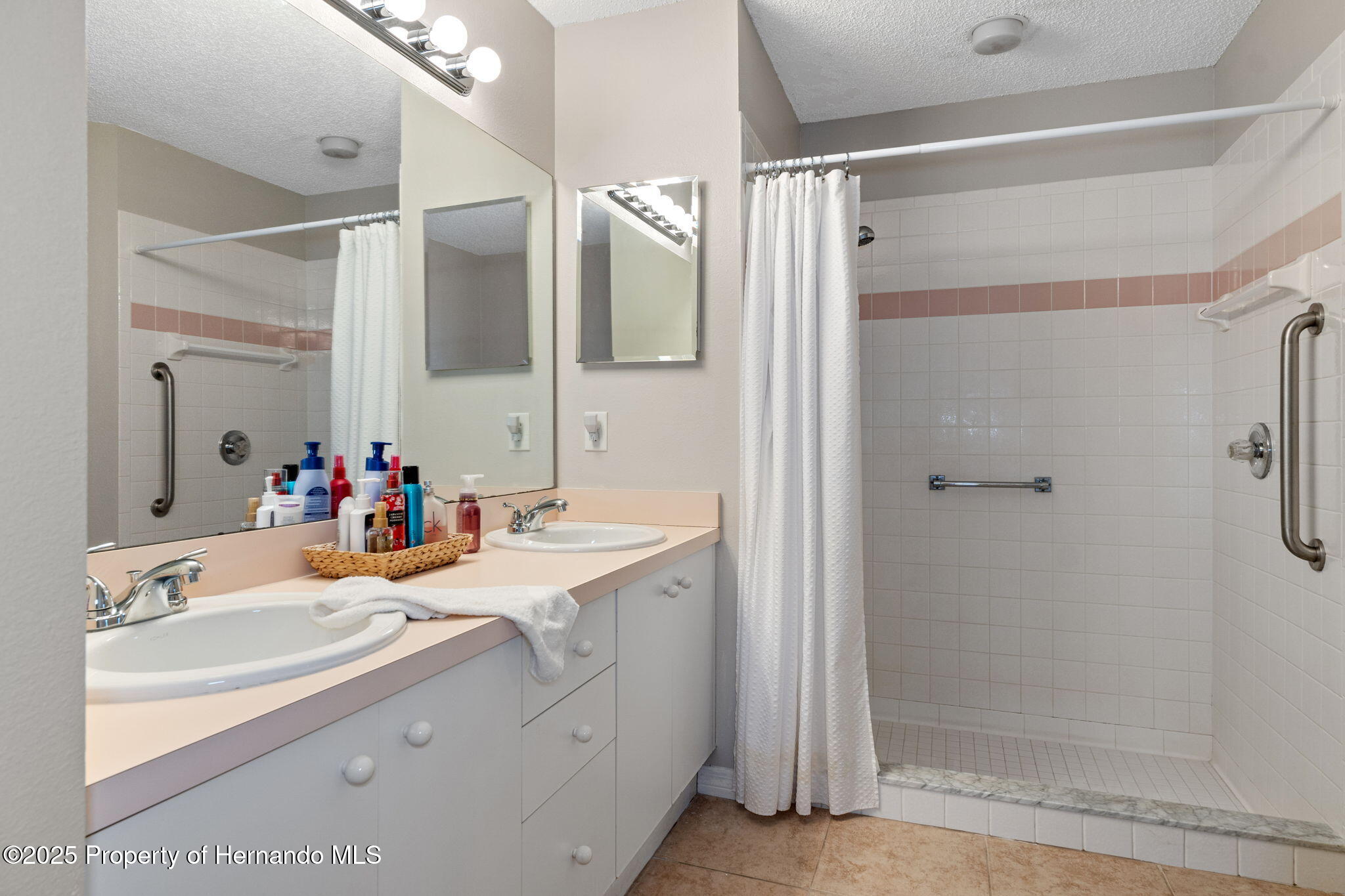 7423 Woodhollow Road, Spring Hill, Florida image 23
