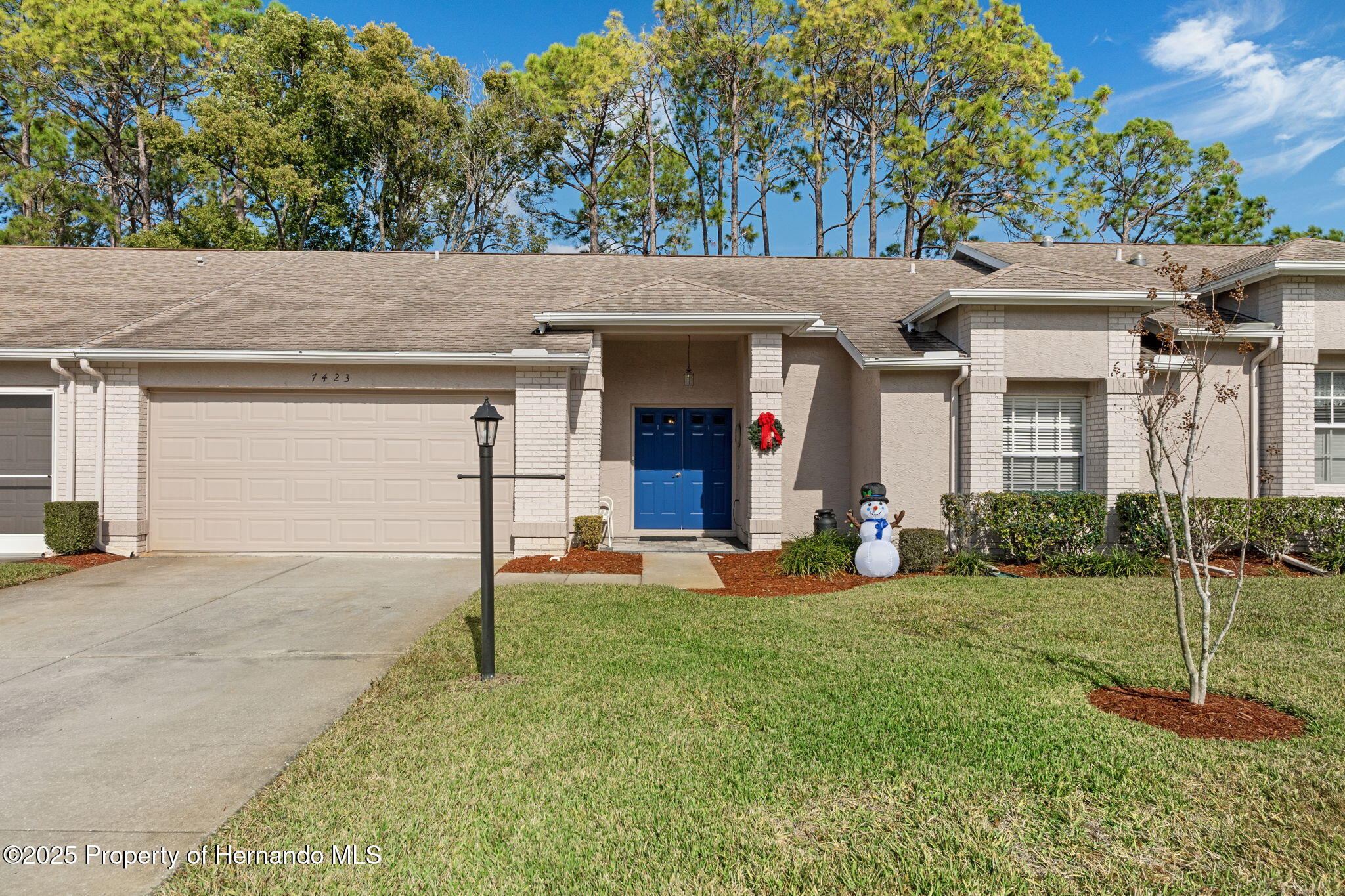 7423 Woodhollow Road, Spring Hill, Florida image 1