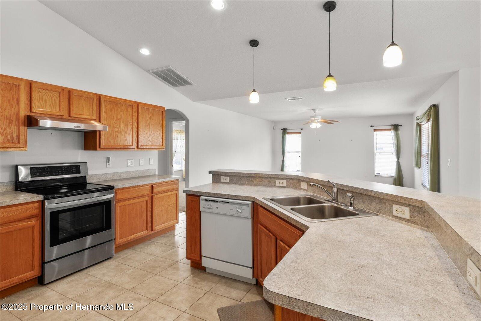 4335 Duval Street, Spring Hill, Florida image 10