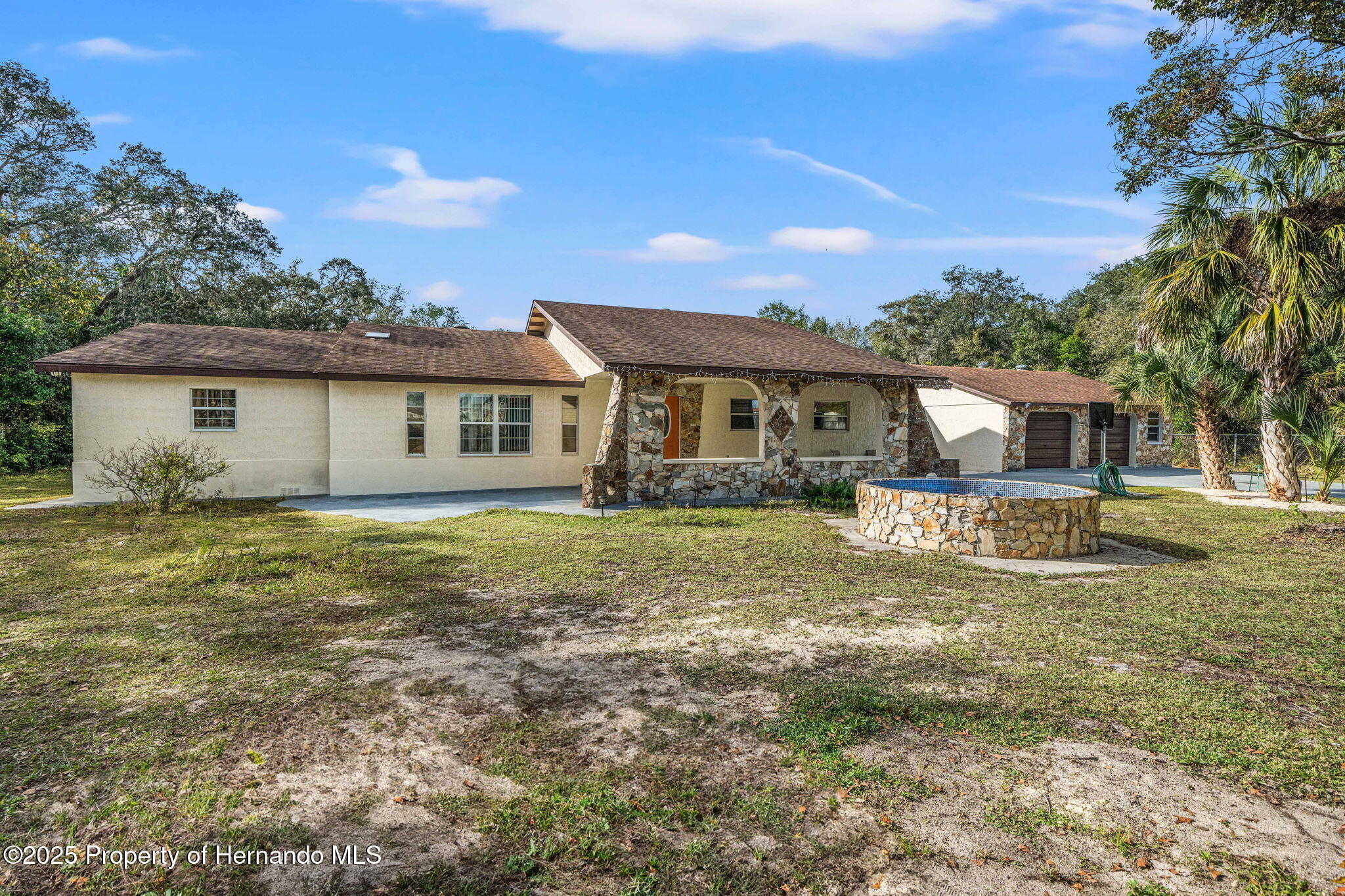 18801 Orange Hill Drive, Hudson, Florida image 3