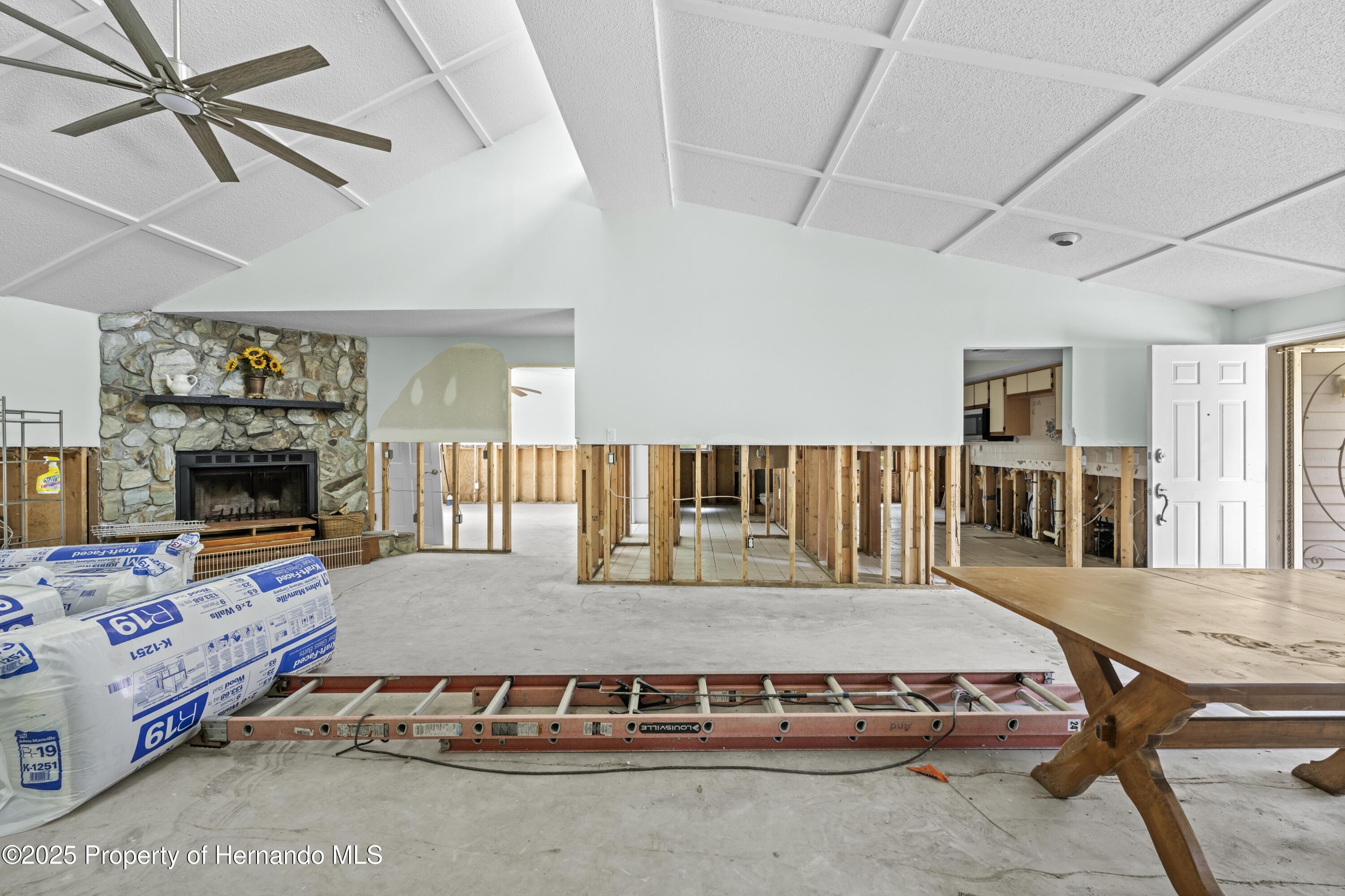 11599 W Timberlane Drive, Homosassa, Florida image 23