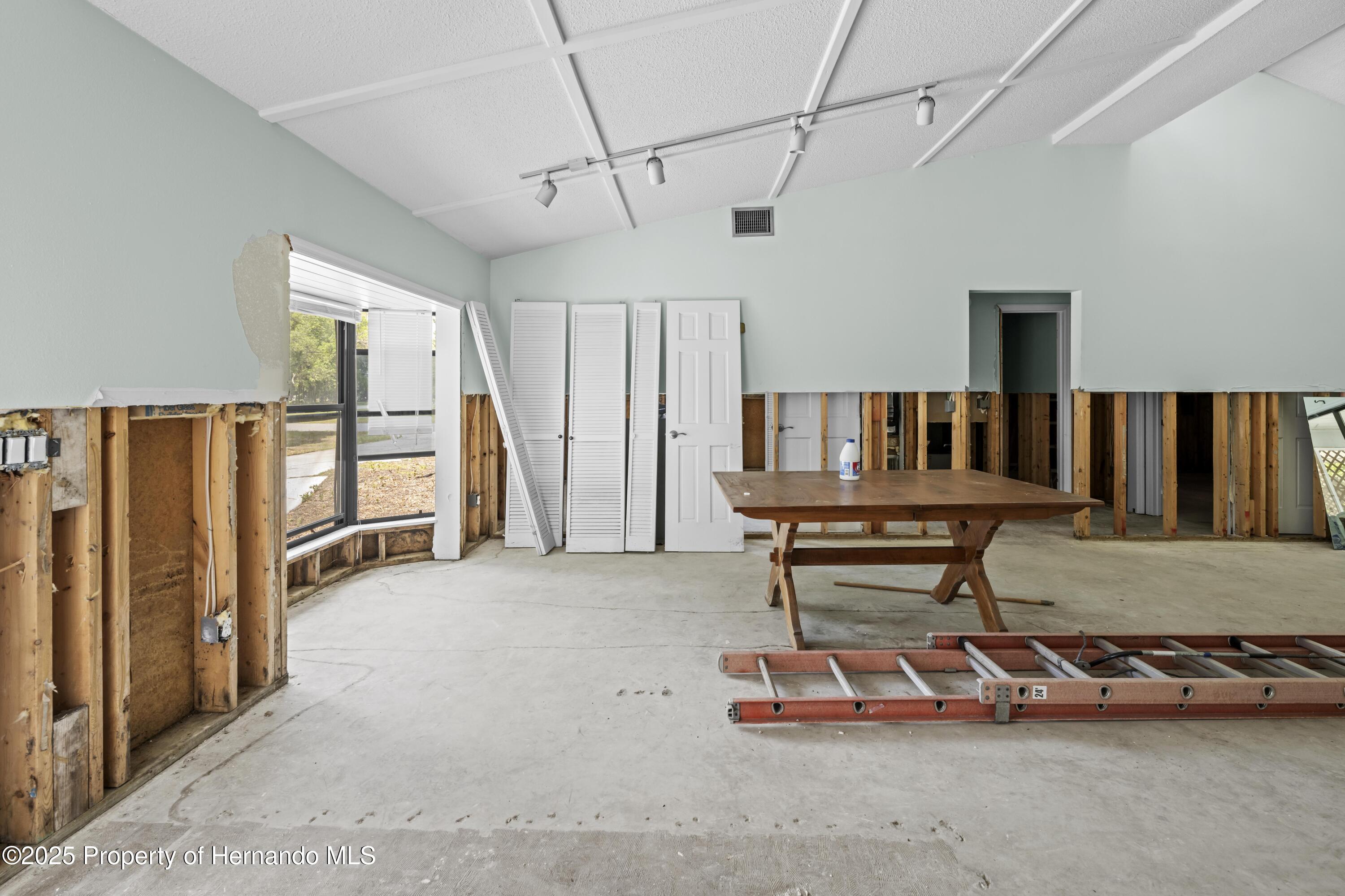 11599 W Timberlane Drive, Homosassa, Florida image 11