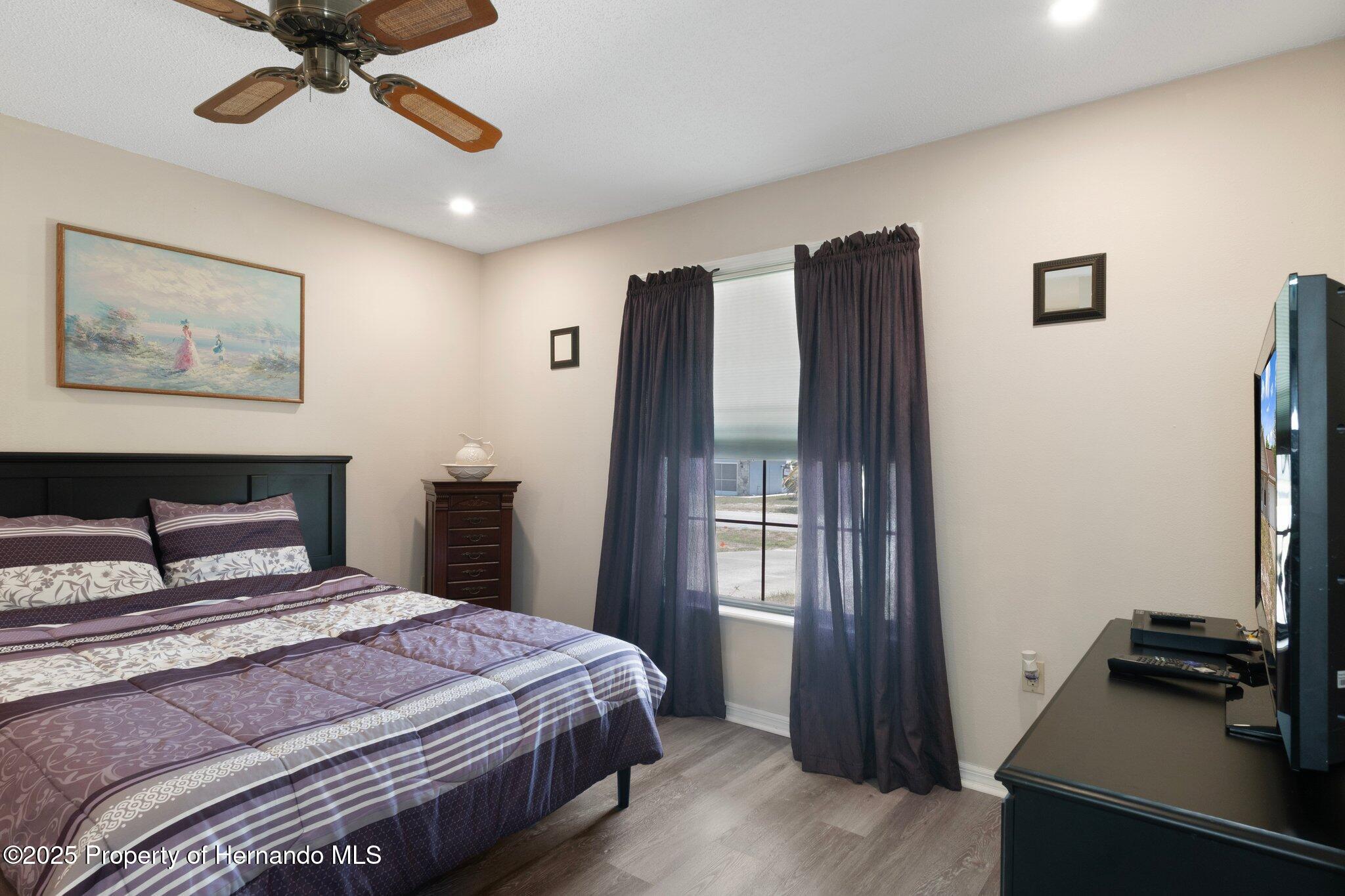 8493 Belmont Road, Spring Hill, Florida image 34