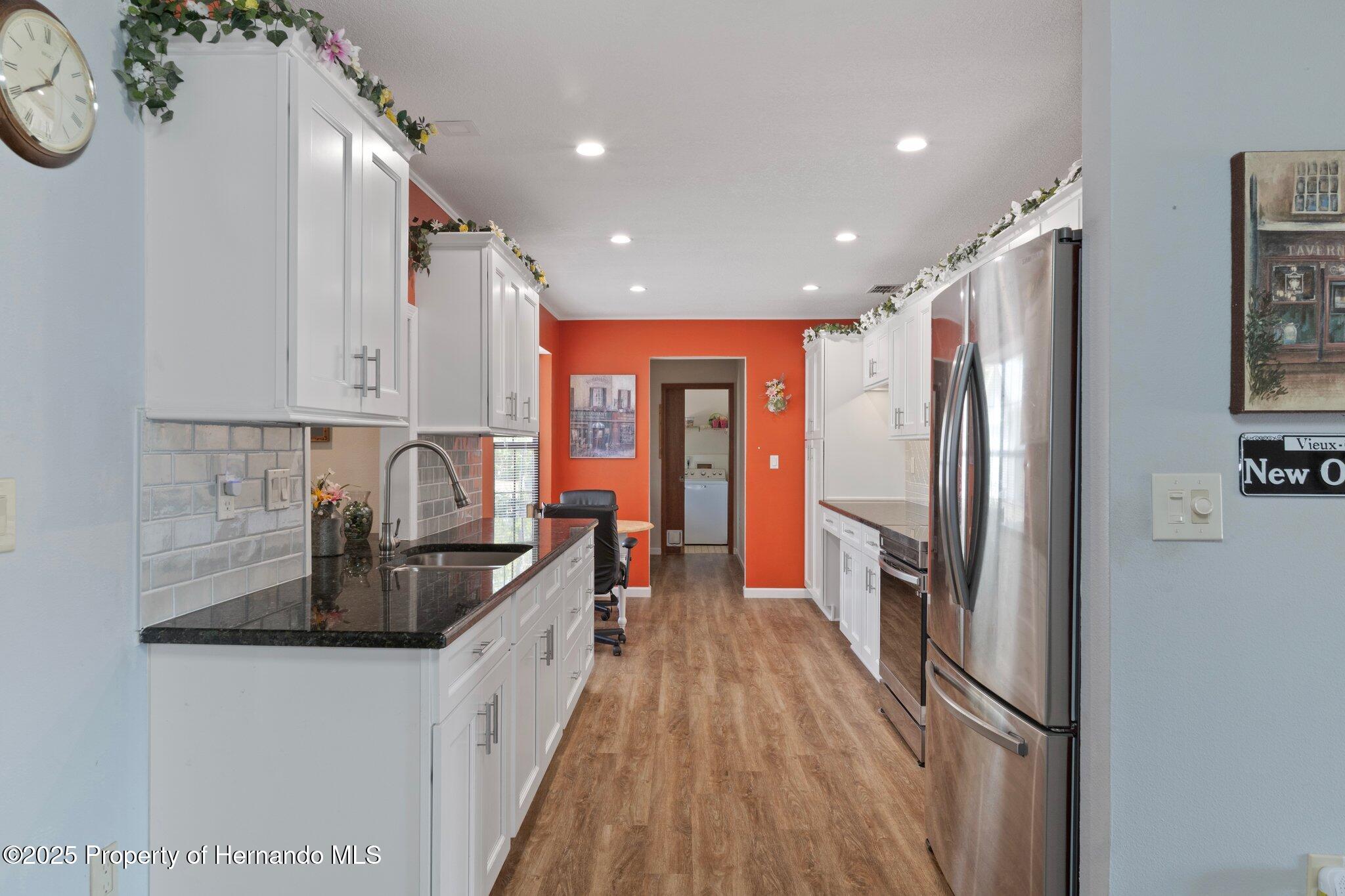 8493 Belmont Road, Spring Hill, Florida image 18