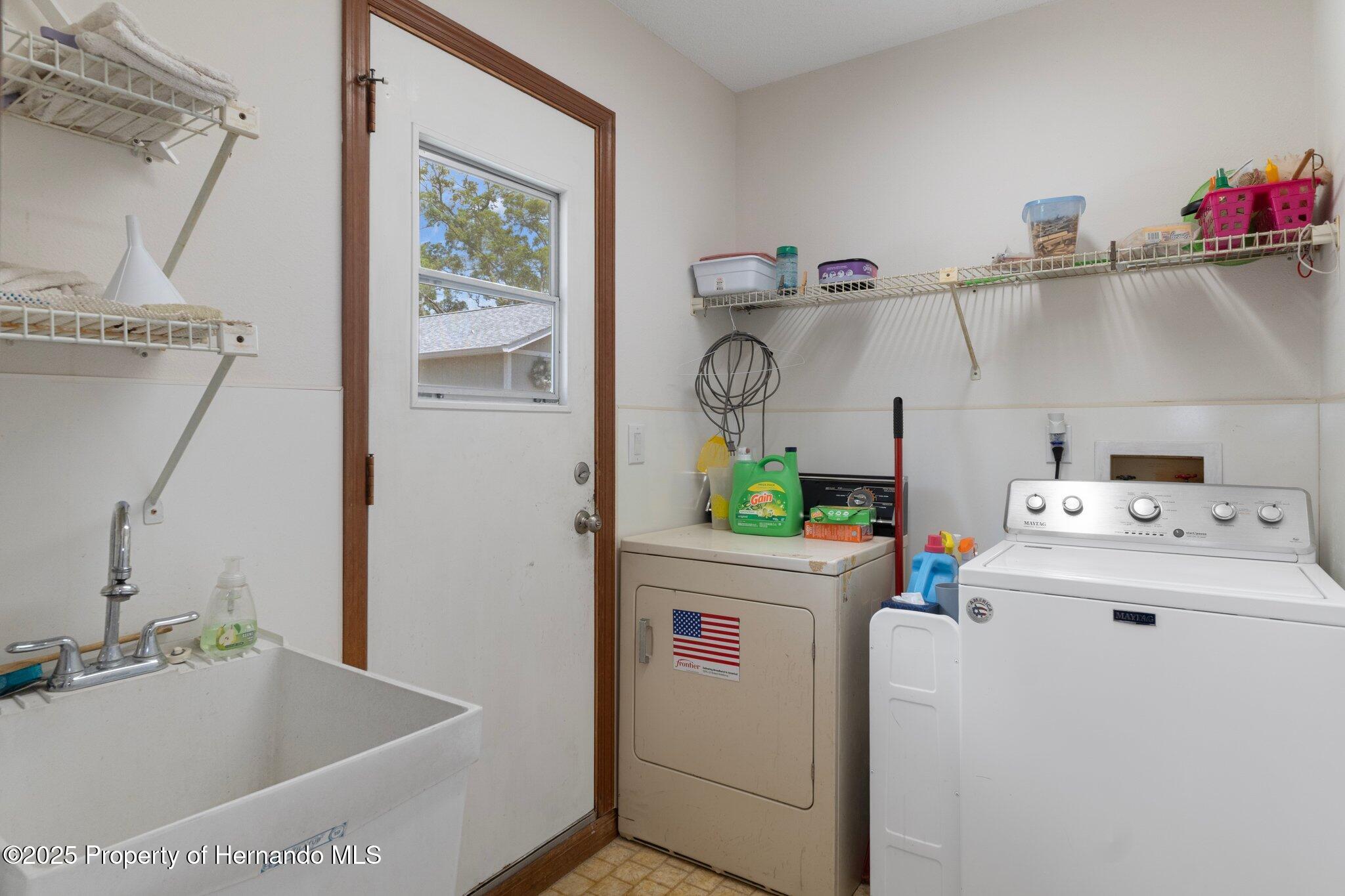 8493 Belmont Road, Spring Hill, Florida image 26