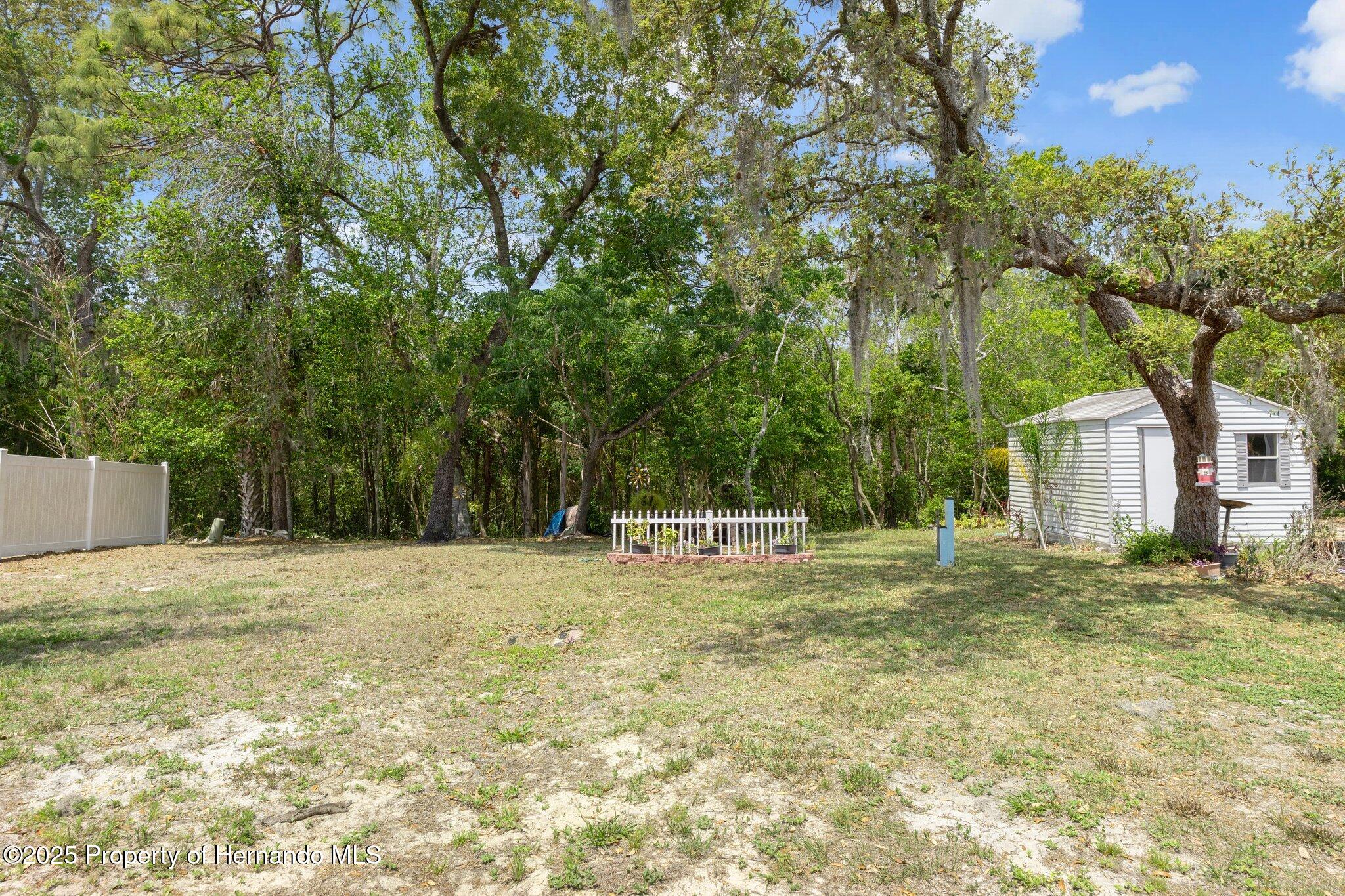 8493 Belmont Road, Spring Hill, Florida image 46