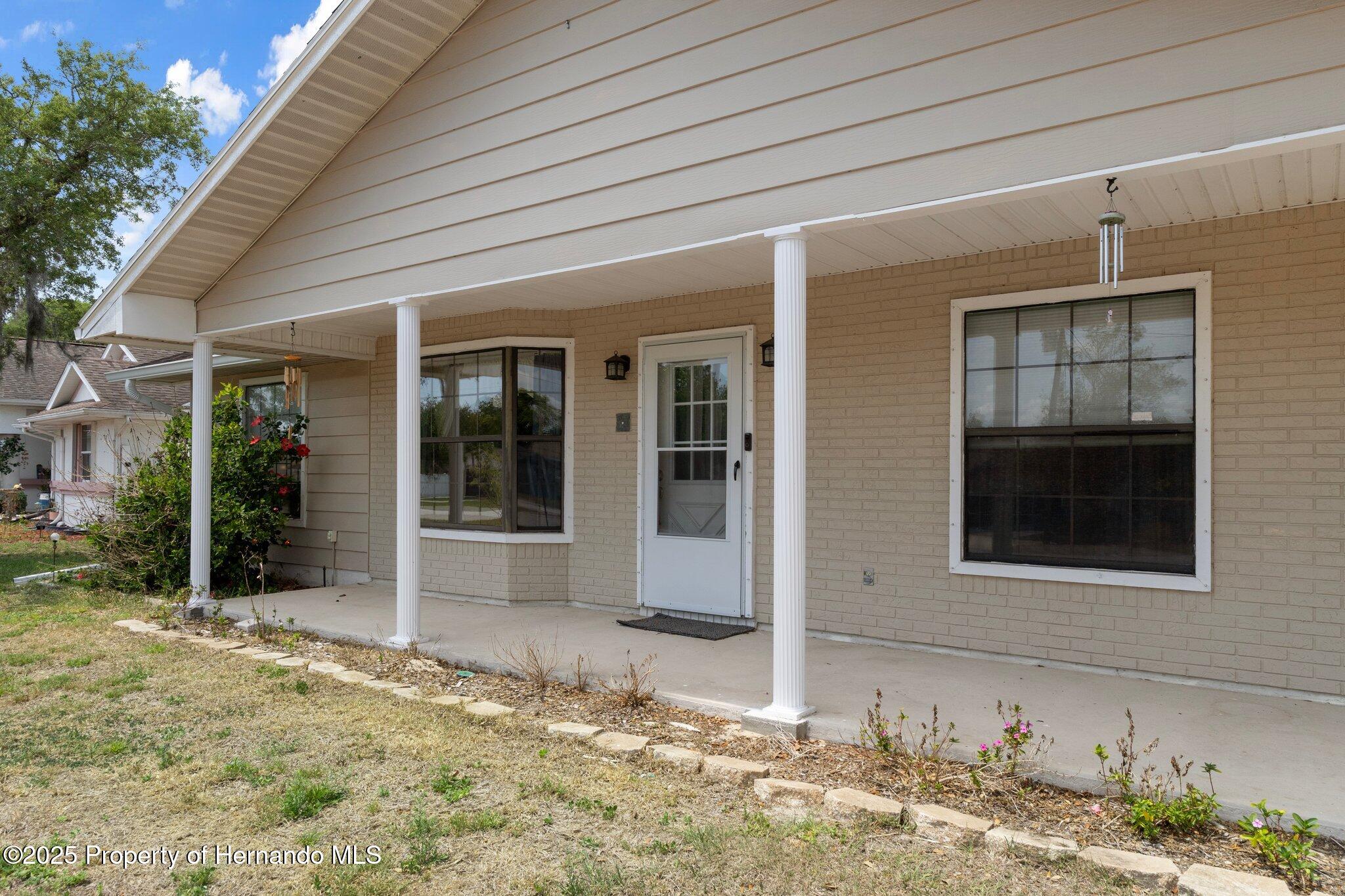 8493 Belmont Road, Spring Hill, Florida image 6