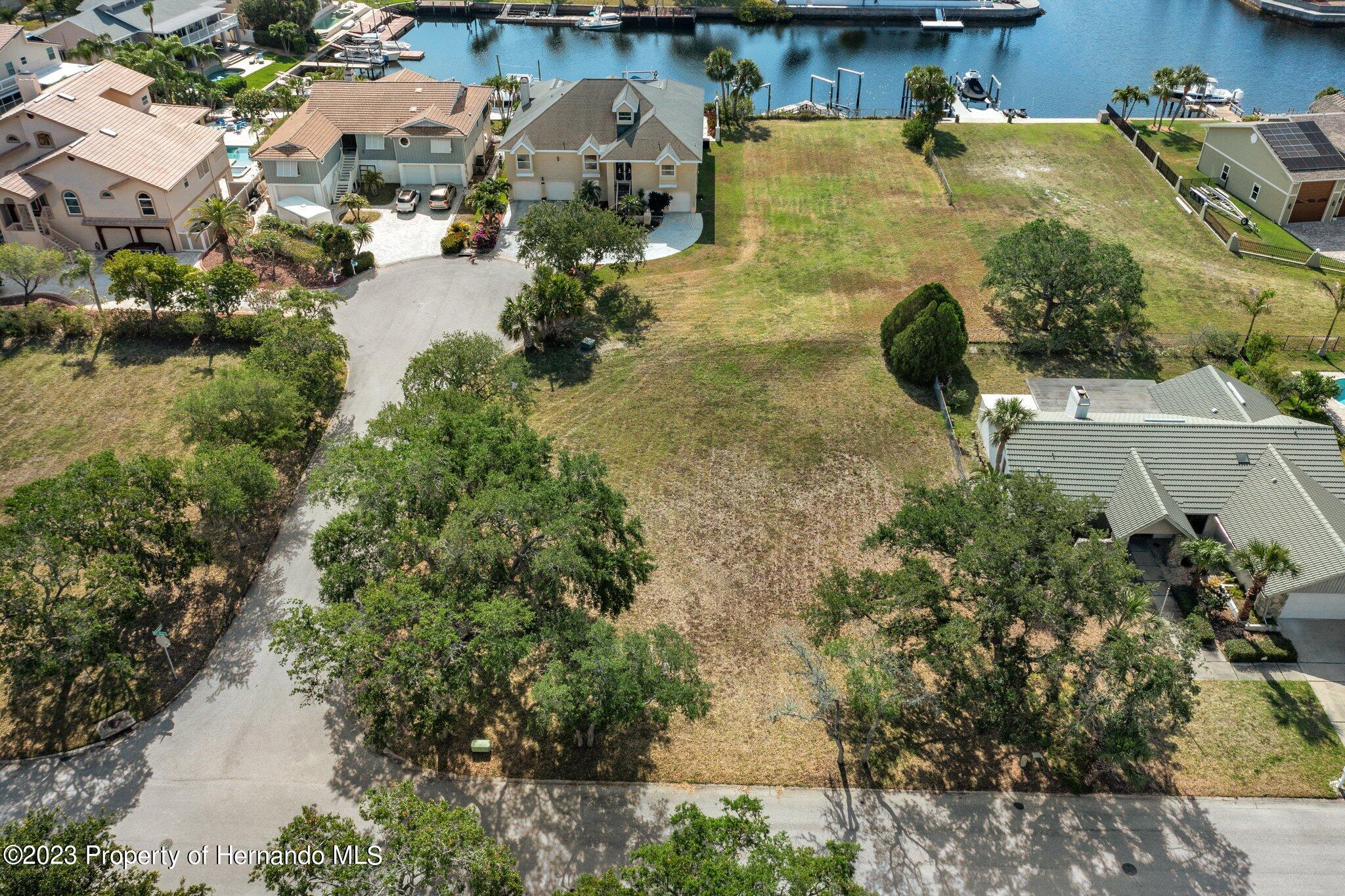 5650 Westshore Drive, New Port Richey, Florida image 8