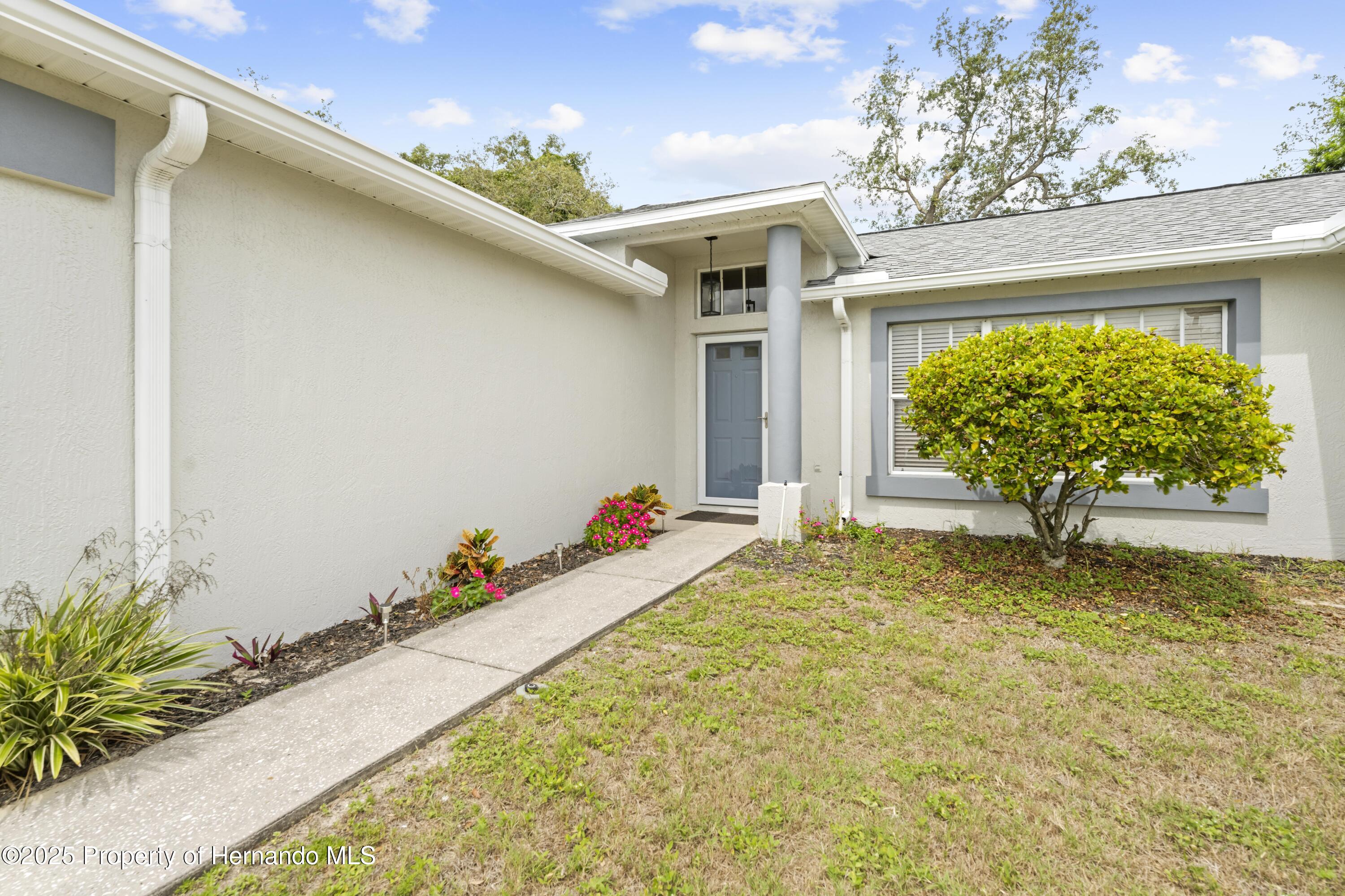 5087 Oyster Court, Spring Hill, Florida image 3