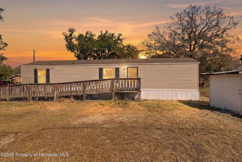 Mobile Home For Sale - 10501 E Patience Lane<br/> Inverness, FL 34450