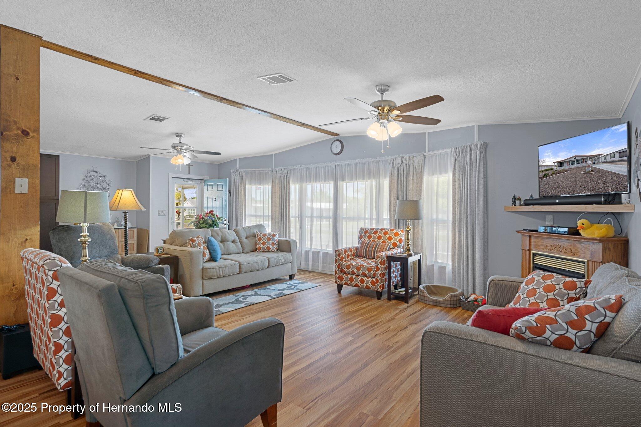 16203 Brookridge Boulevard, Brooksville, Florida image 12