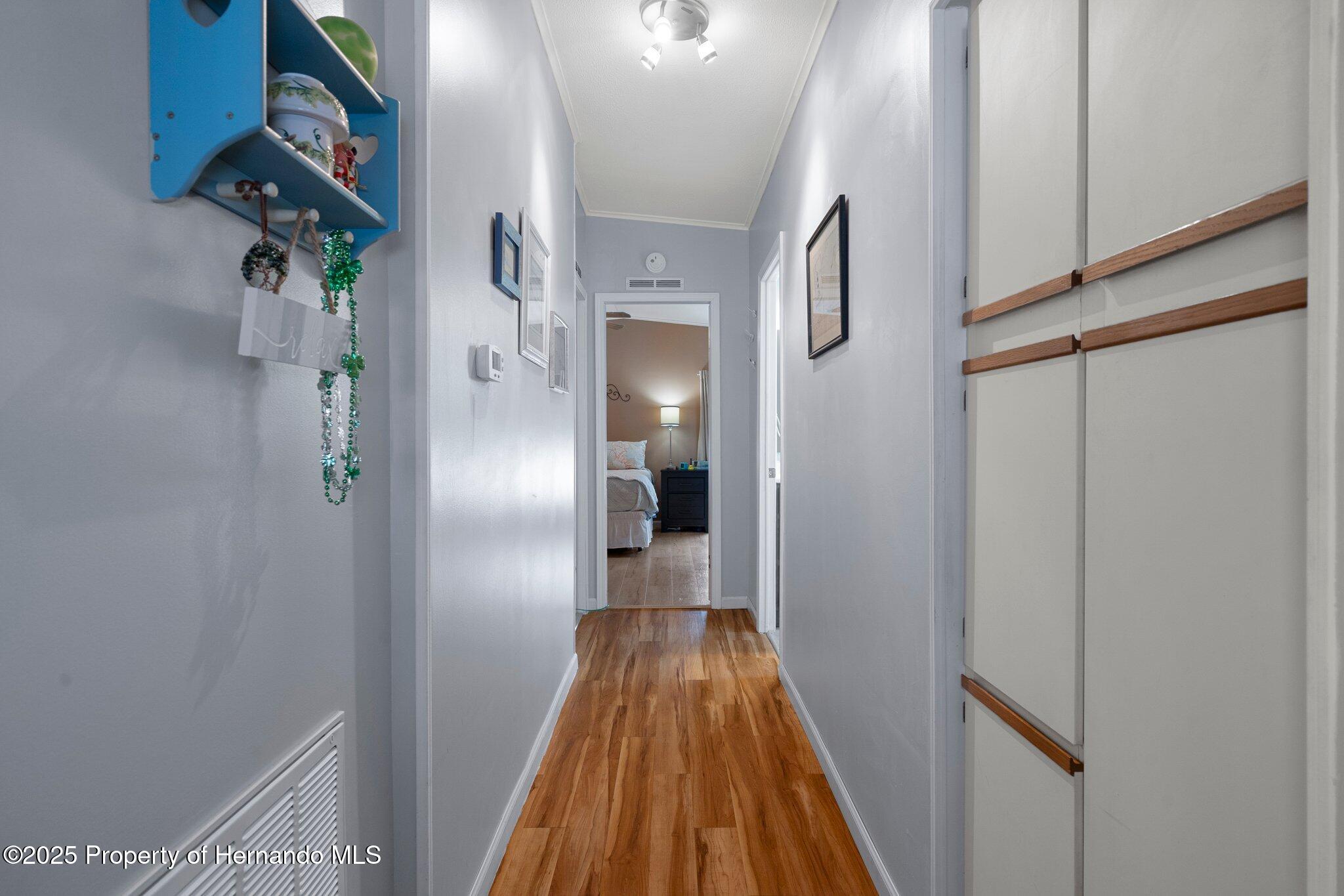 16203 Brookridge Boulevard, Brooksville, Florida image 23