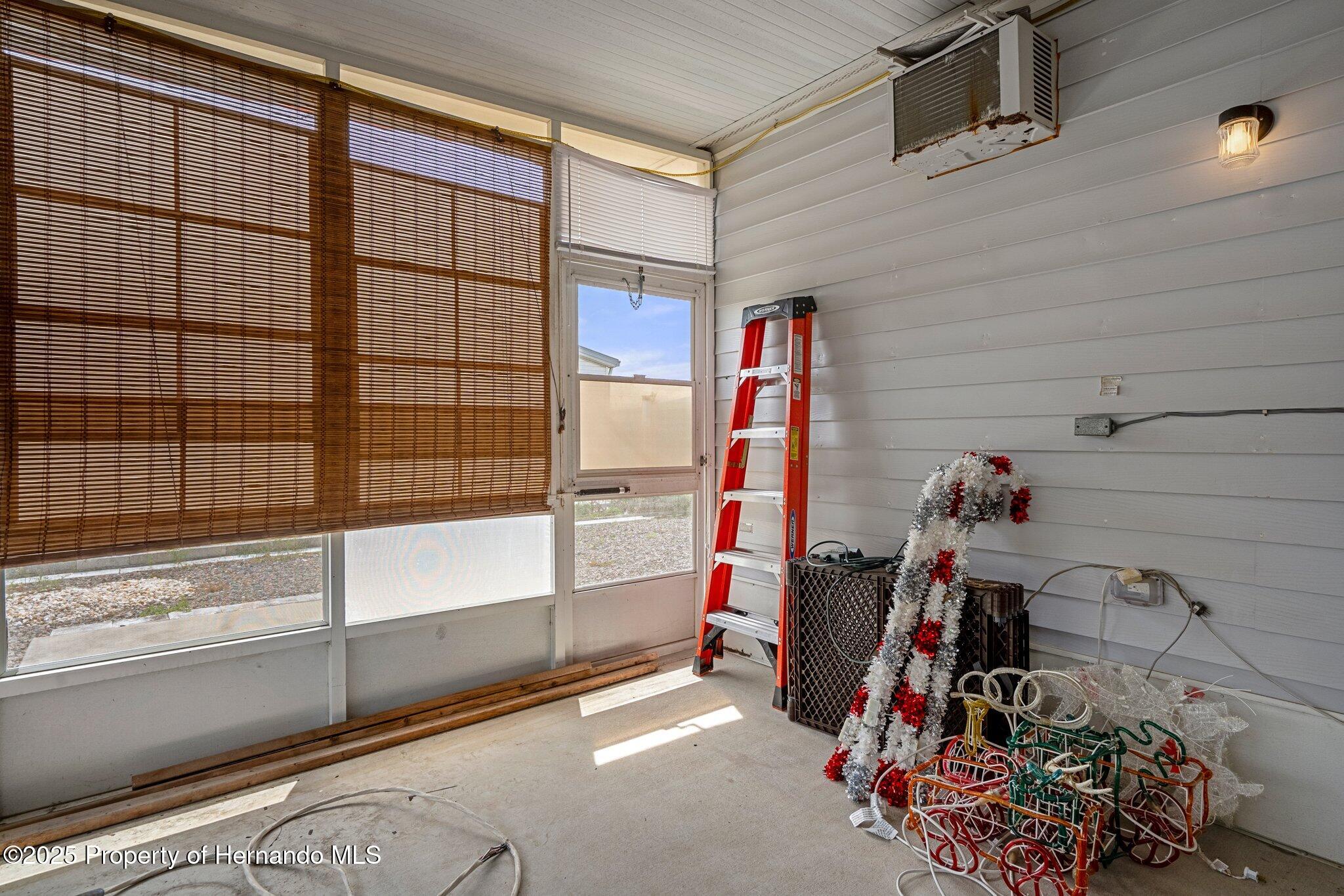 16203 Brookridge Boulevard, Brooksville, Florida image 35