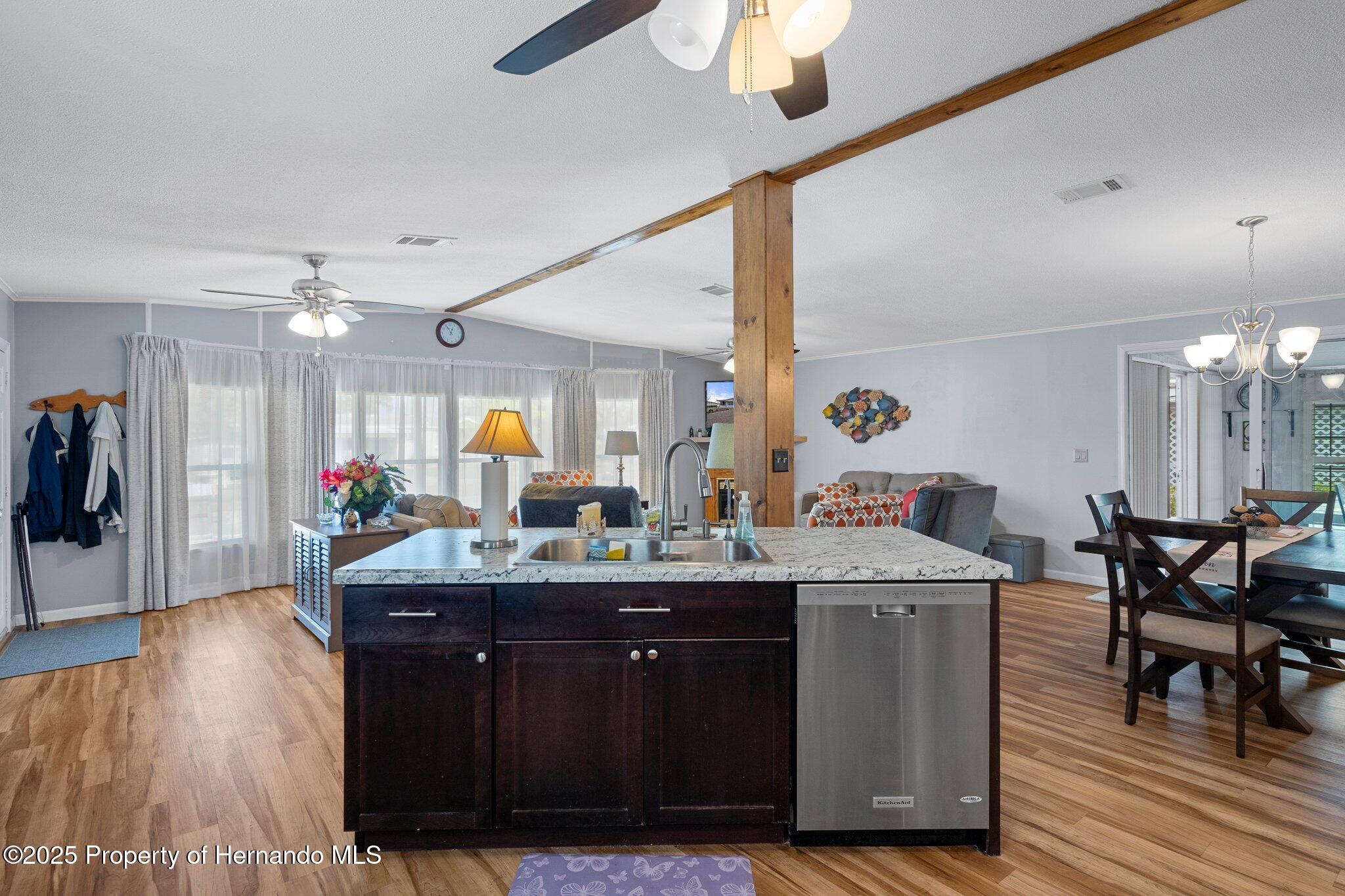 16203 Brookridge Boulevard, Brooksville, Florida image 21
