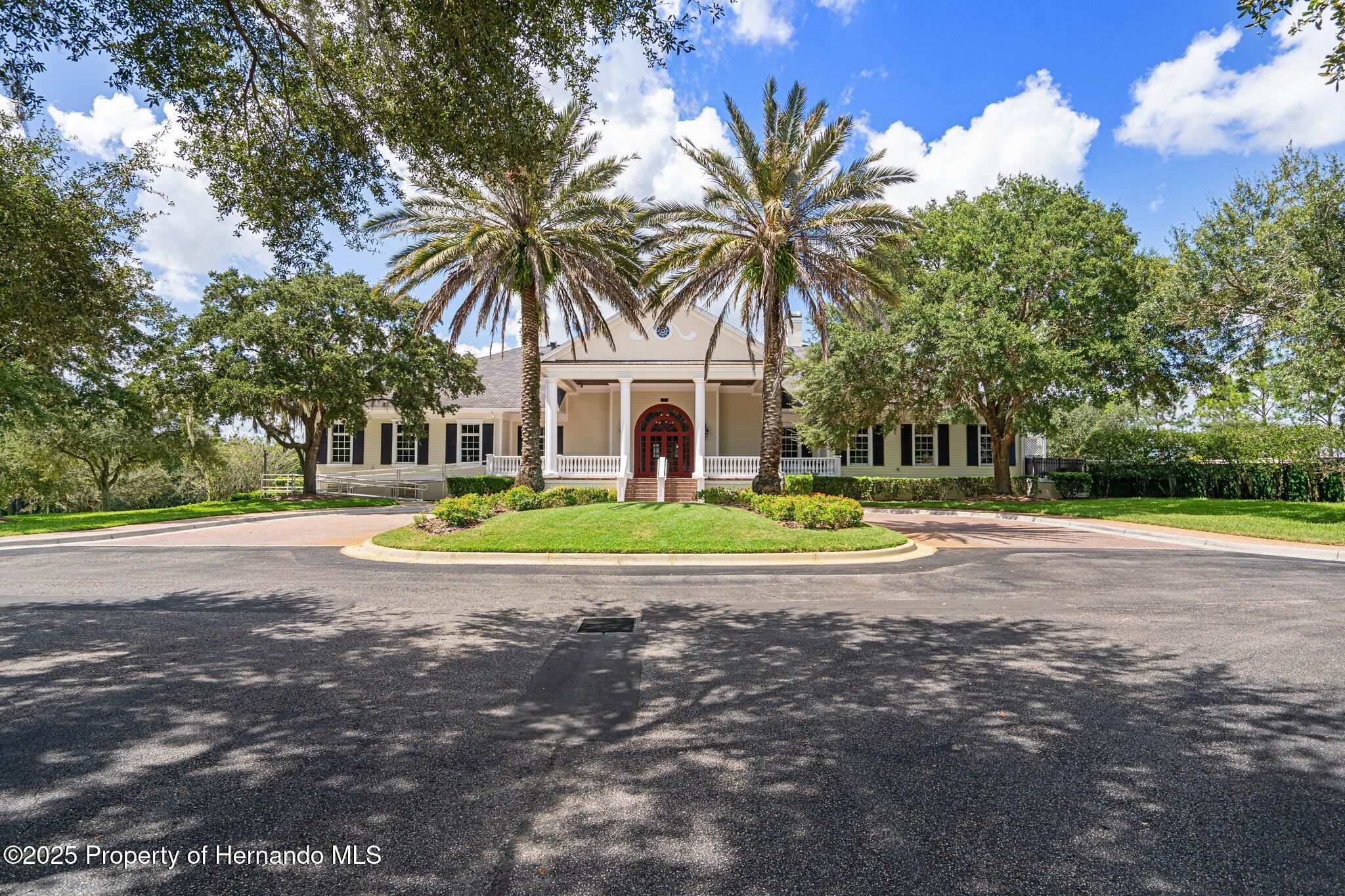 5426 Crown Peak Court, Brooksville, Florida image 19