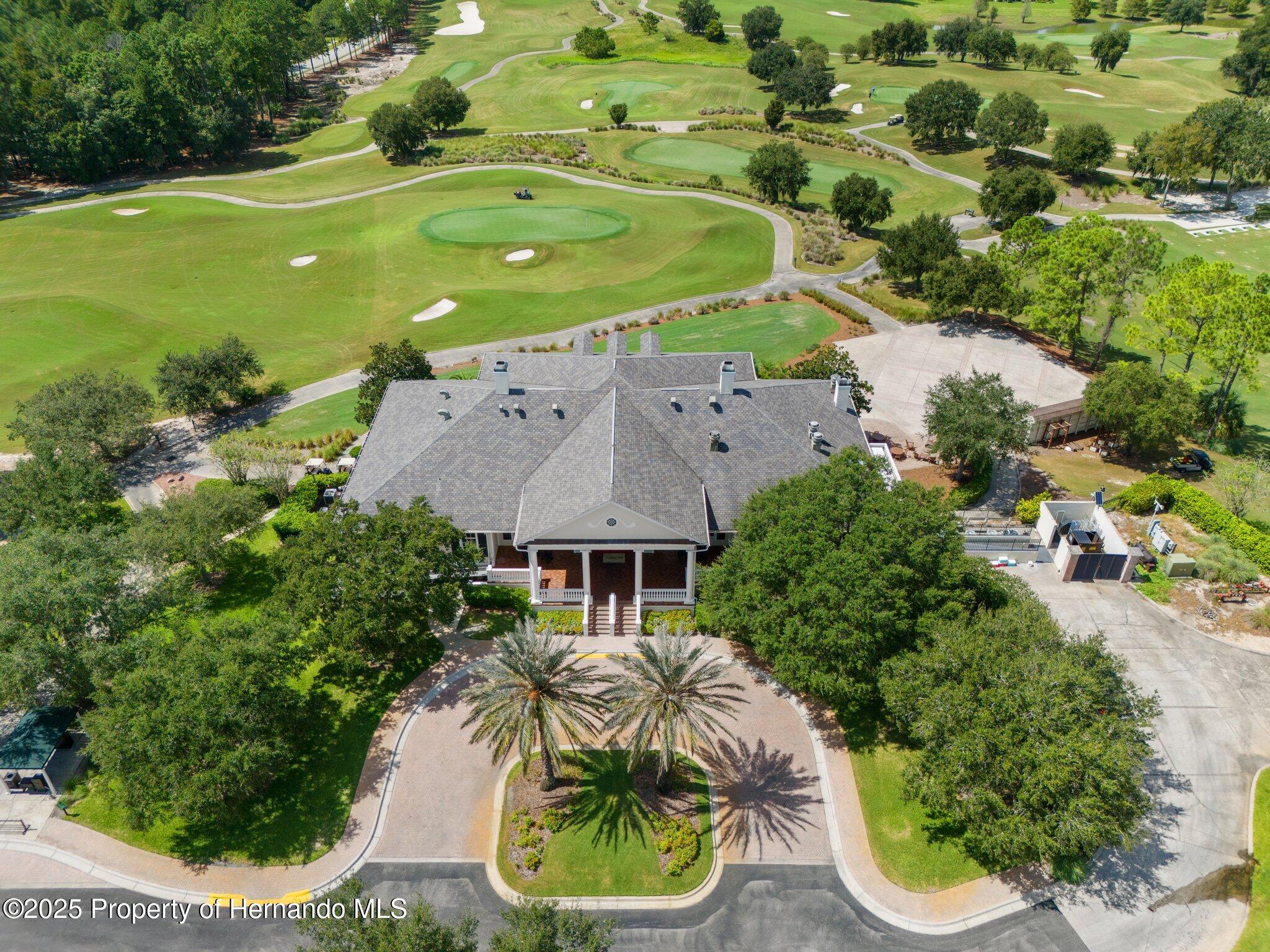 5426 Crown Peak Court, Brooksville, Florida image 5