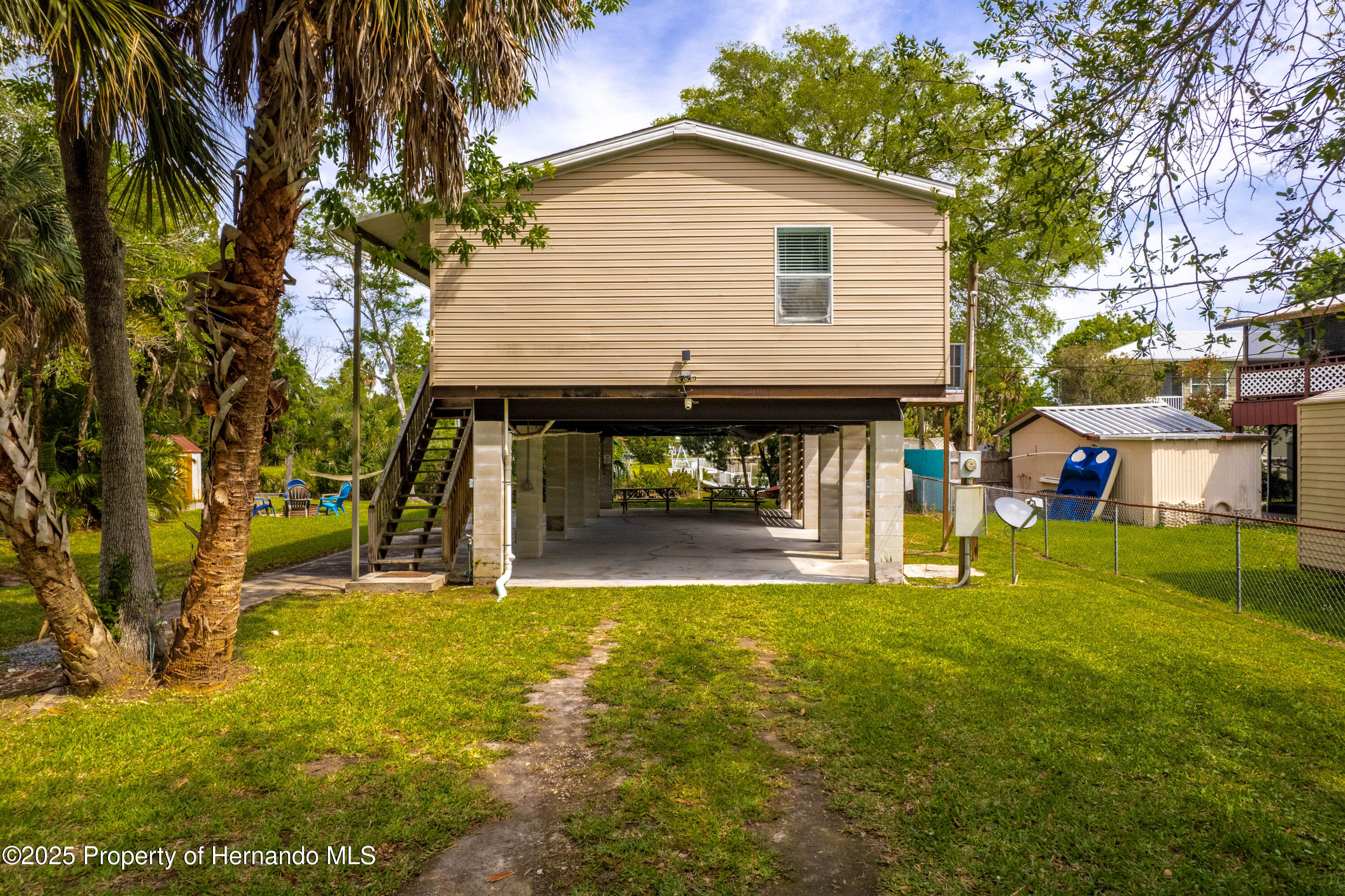 6181 Island Drive, Spring Hill, Florida image 3