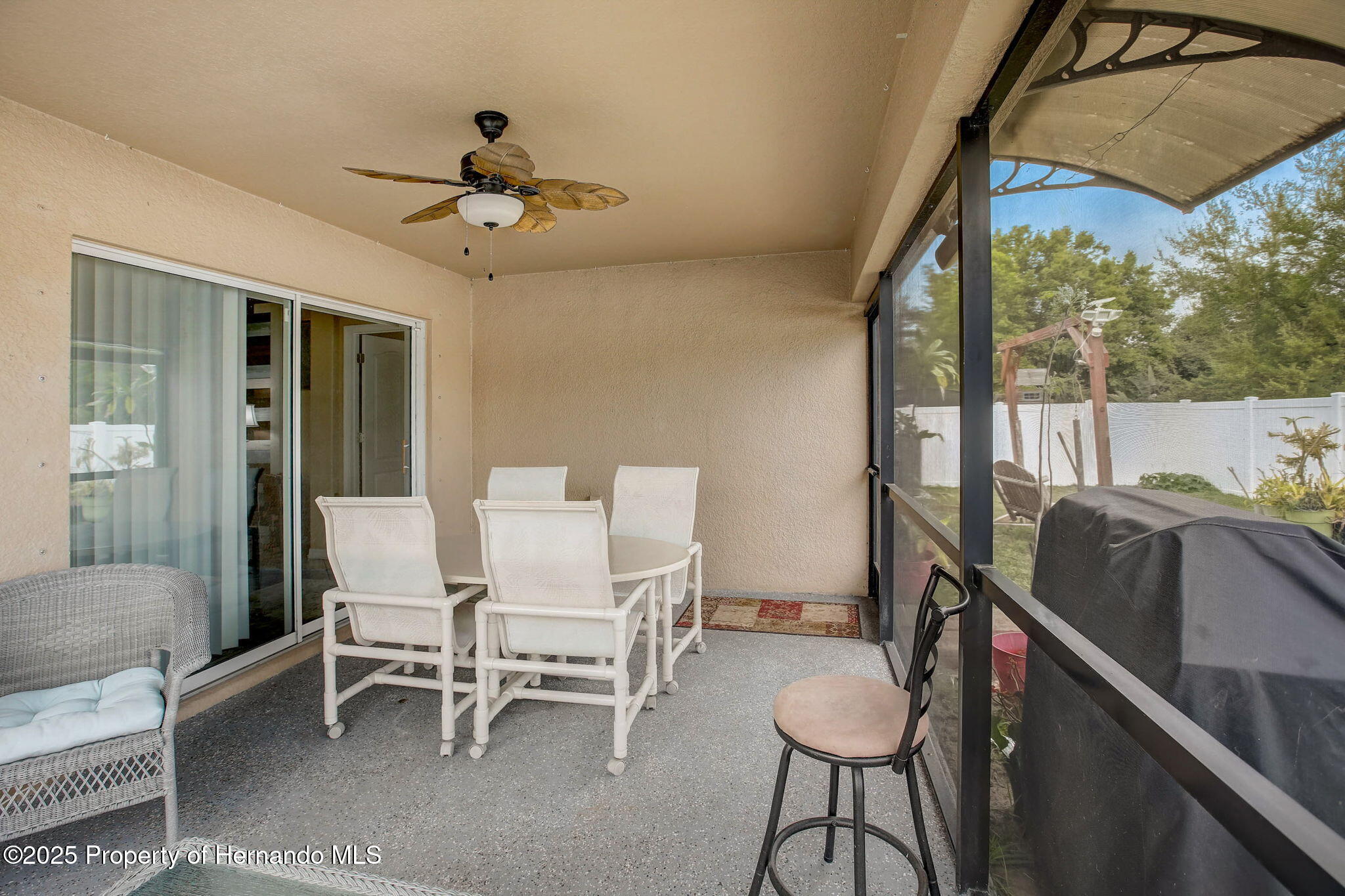 18732 Dobson Drive, Hudson, Florida image 29