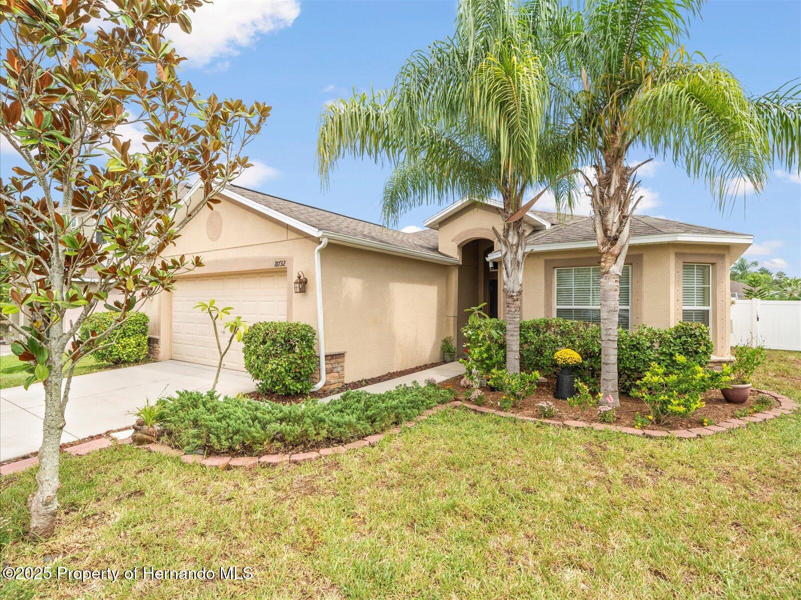 18732 Dobson Drive, Hudson, Florida image 2