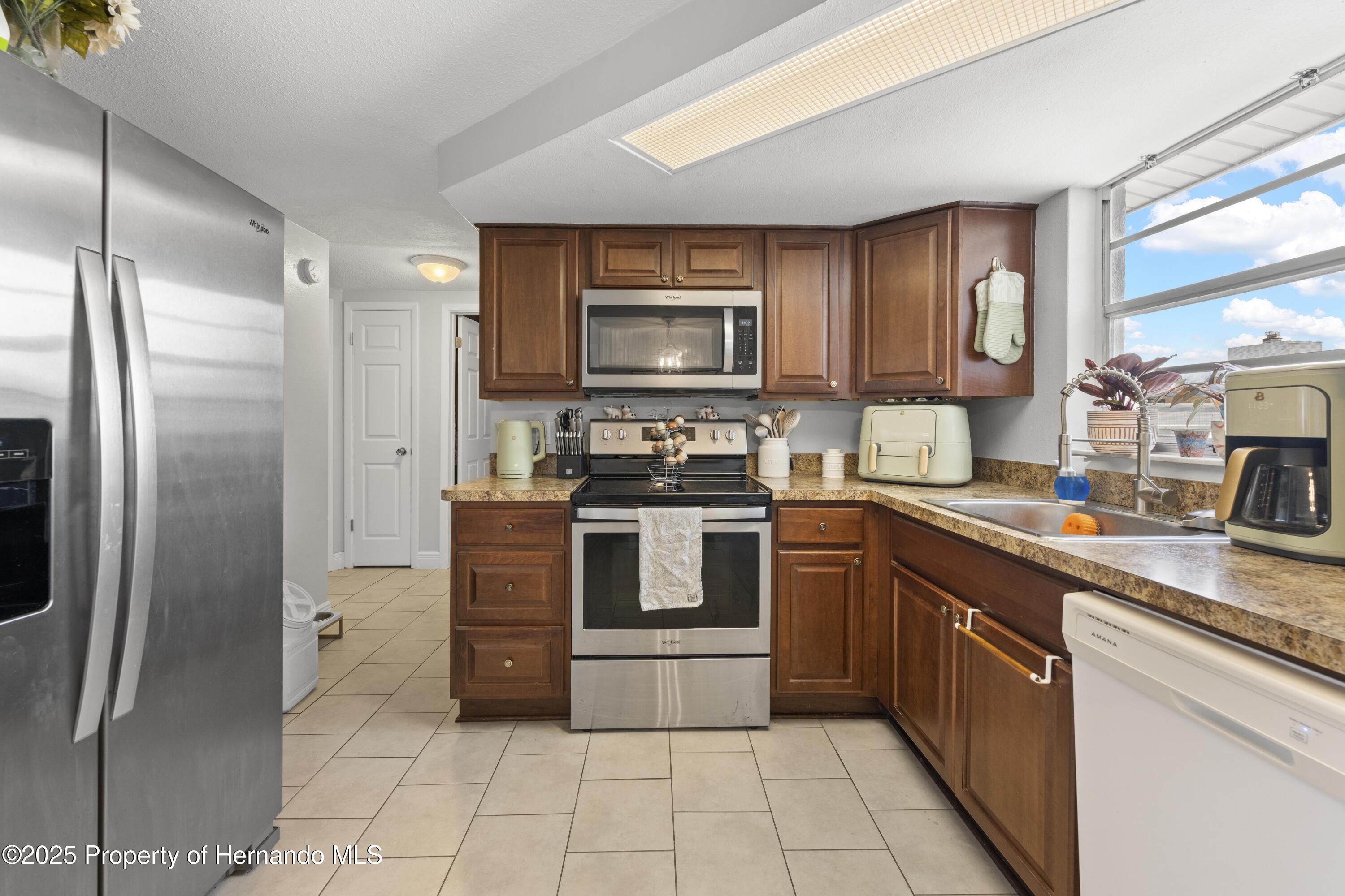 9126 Greenbriar Lane, Port Richey, Florida image 18