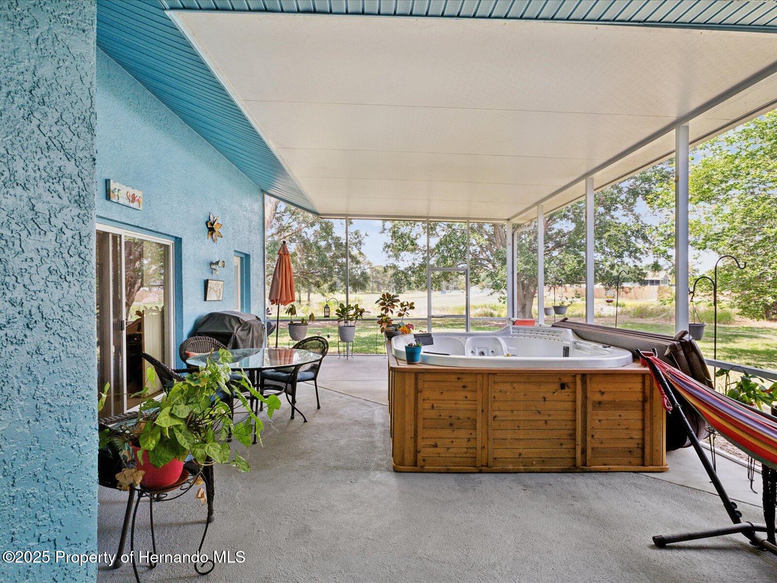 2255 Long View Circle, Brooksville, Florida image 30