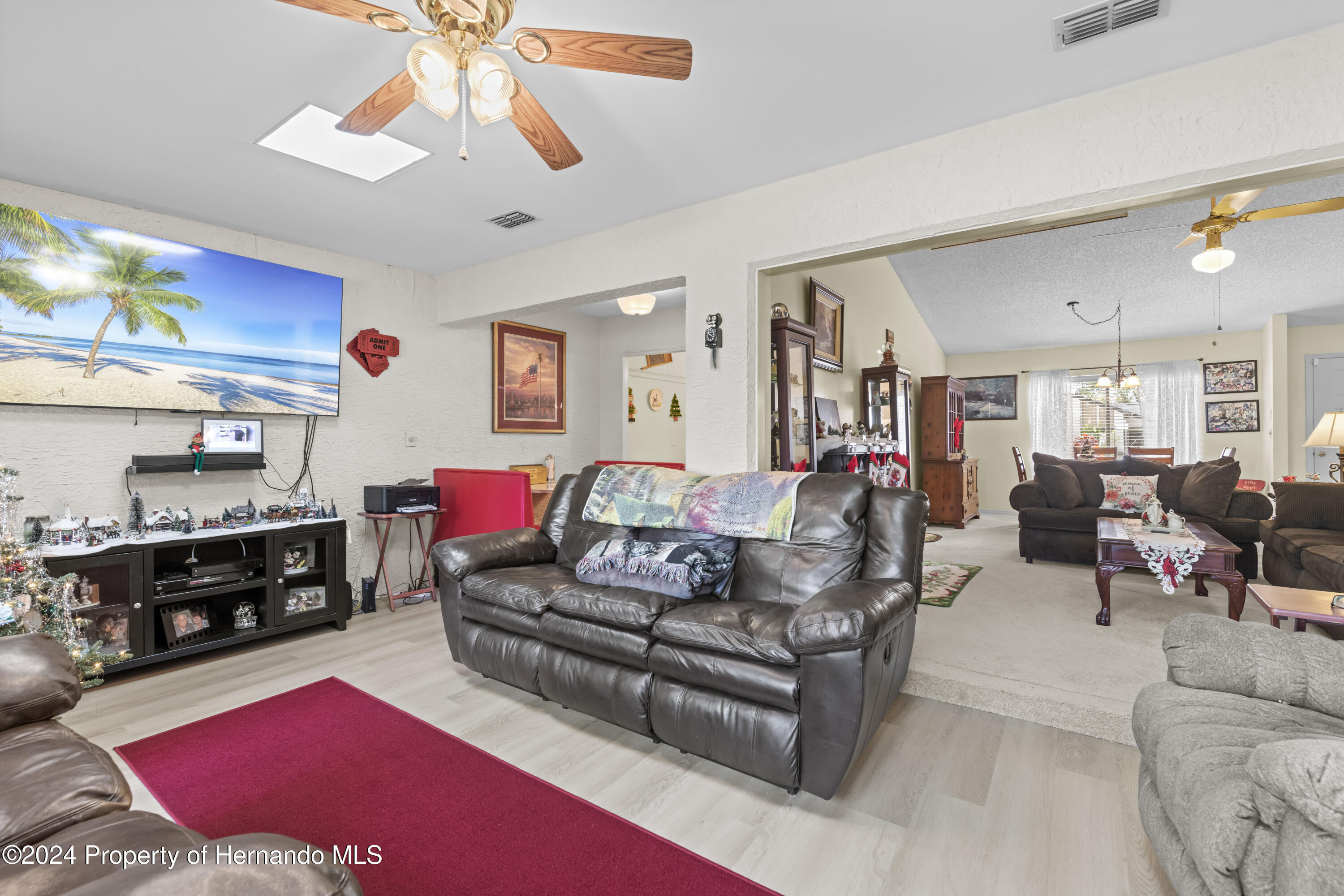 7497 Heather Walk Drive, Weeki Wachee, Florida image 27
