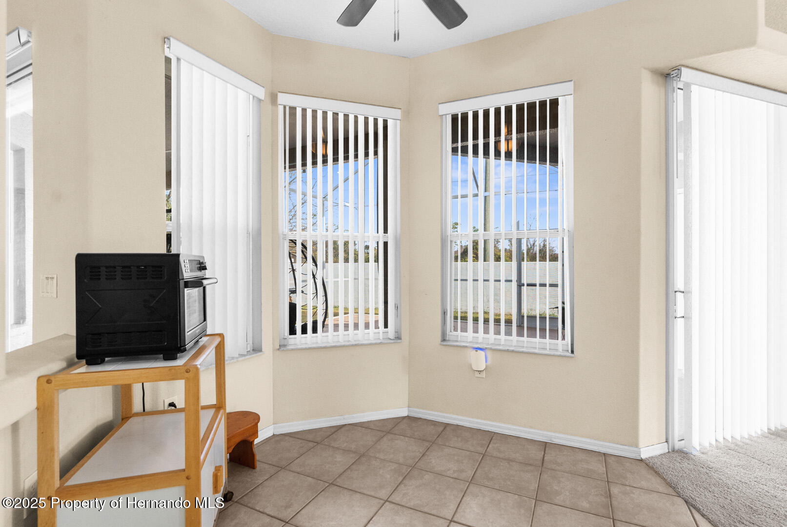 7448 Mengi Circle, New Port Richey, Florida image 17